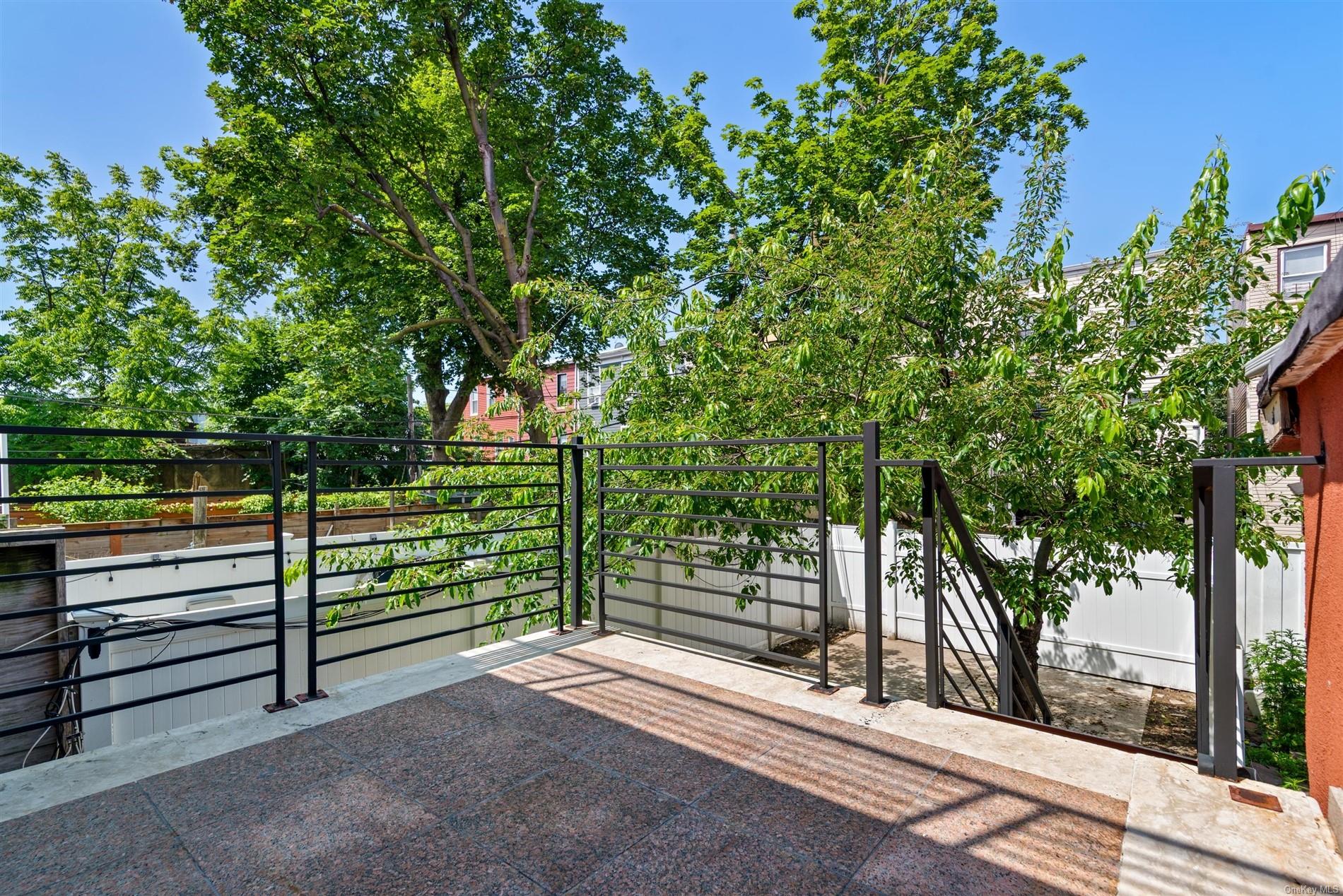 254A Saratoga Avenue, Brooklyn, NY 11233