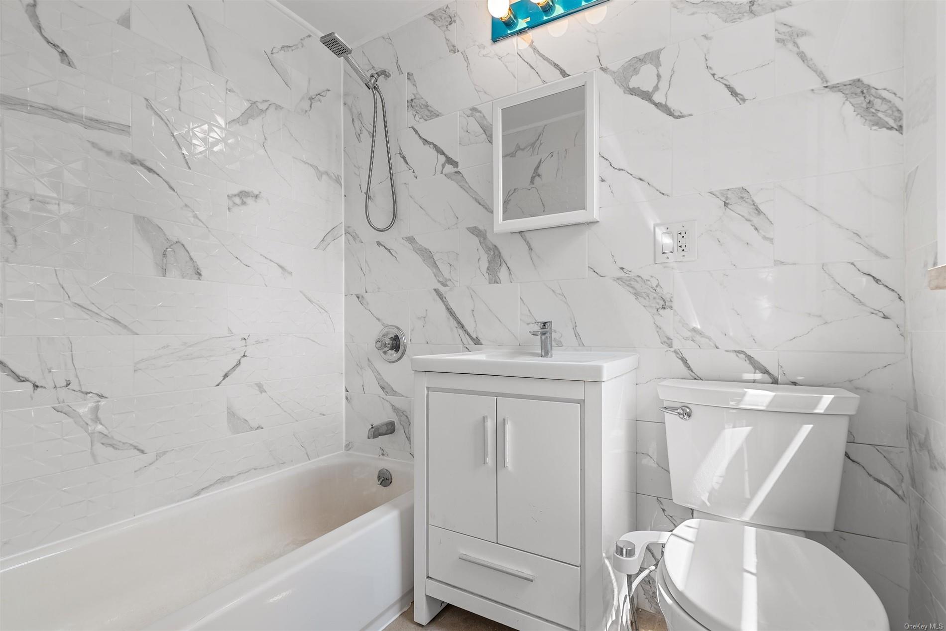 254A Saratoga Avenue, Brooklyn, NY 11233