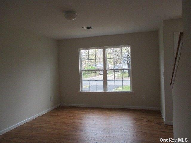 427 Macdonald Avenue, Bellport, NY 11713