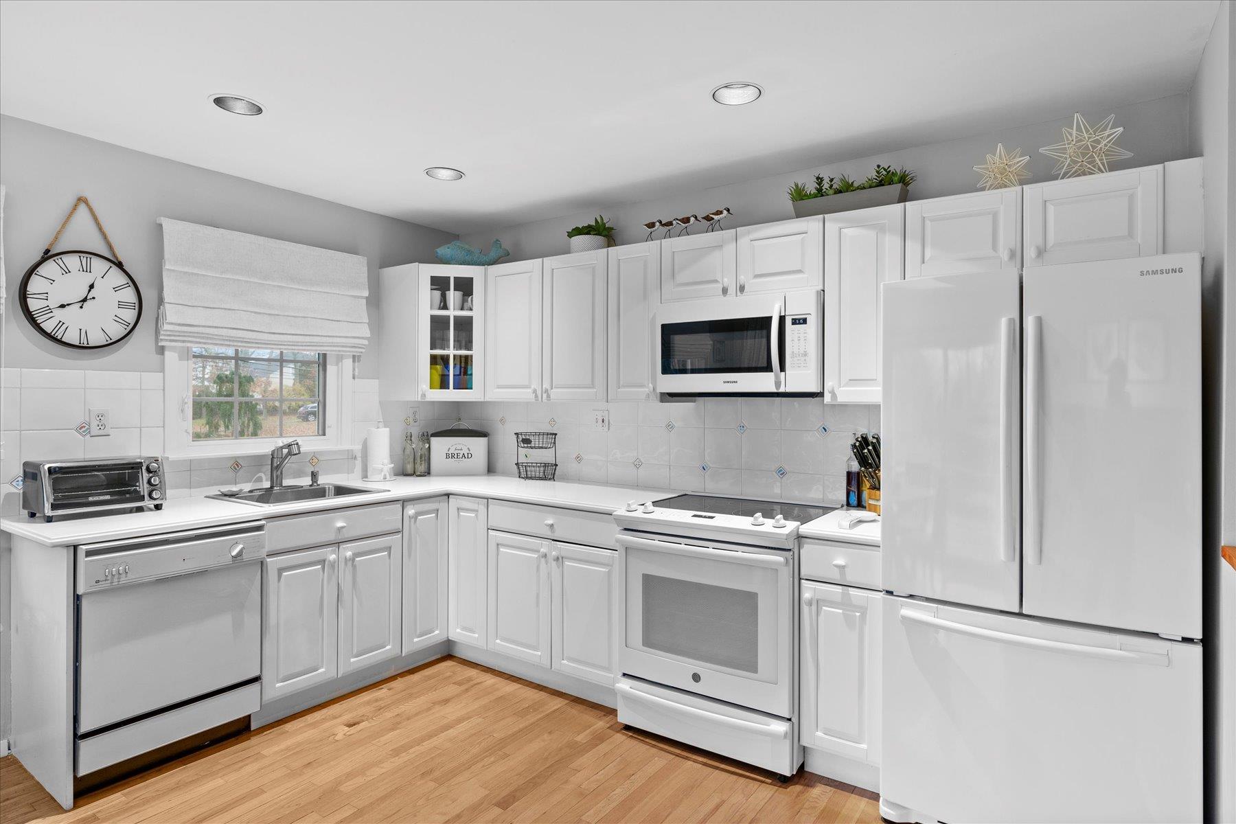 3 Crestview Drive, Remsenburg, NY 11960