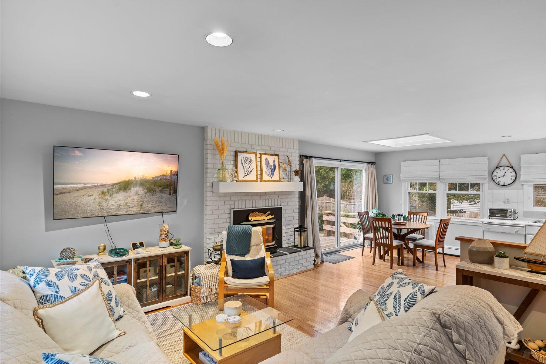 3 Crestview Drive, Remsenburg, NY 11960