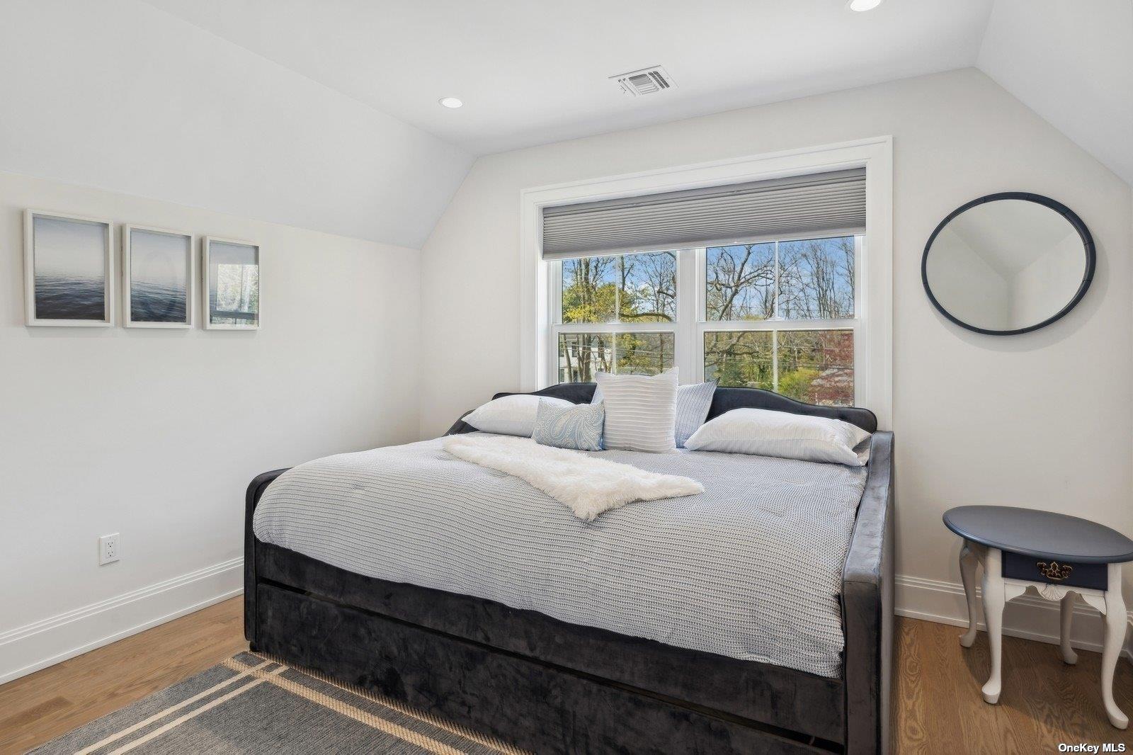 910 Glenn Road, Southold, NY 11971