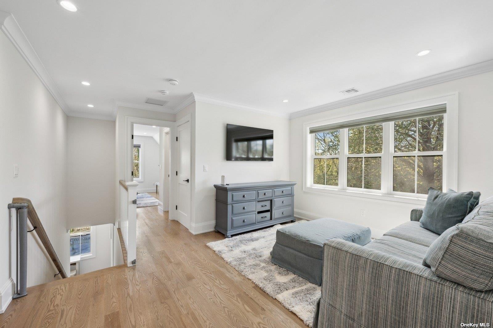 910 Glenn Road, Southold, NY 11971