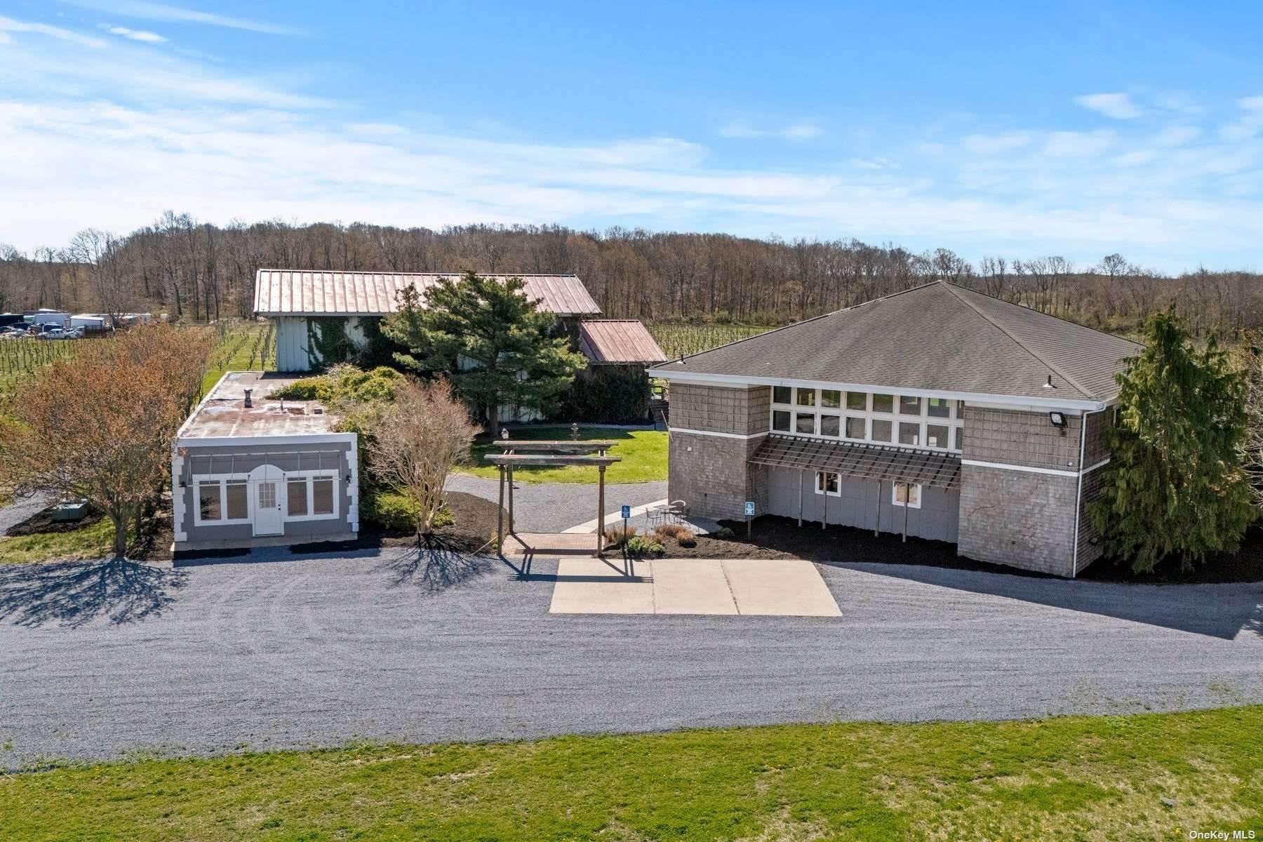 18910 Middle Road, Cutchogue, NY 11935