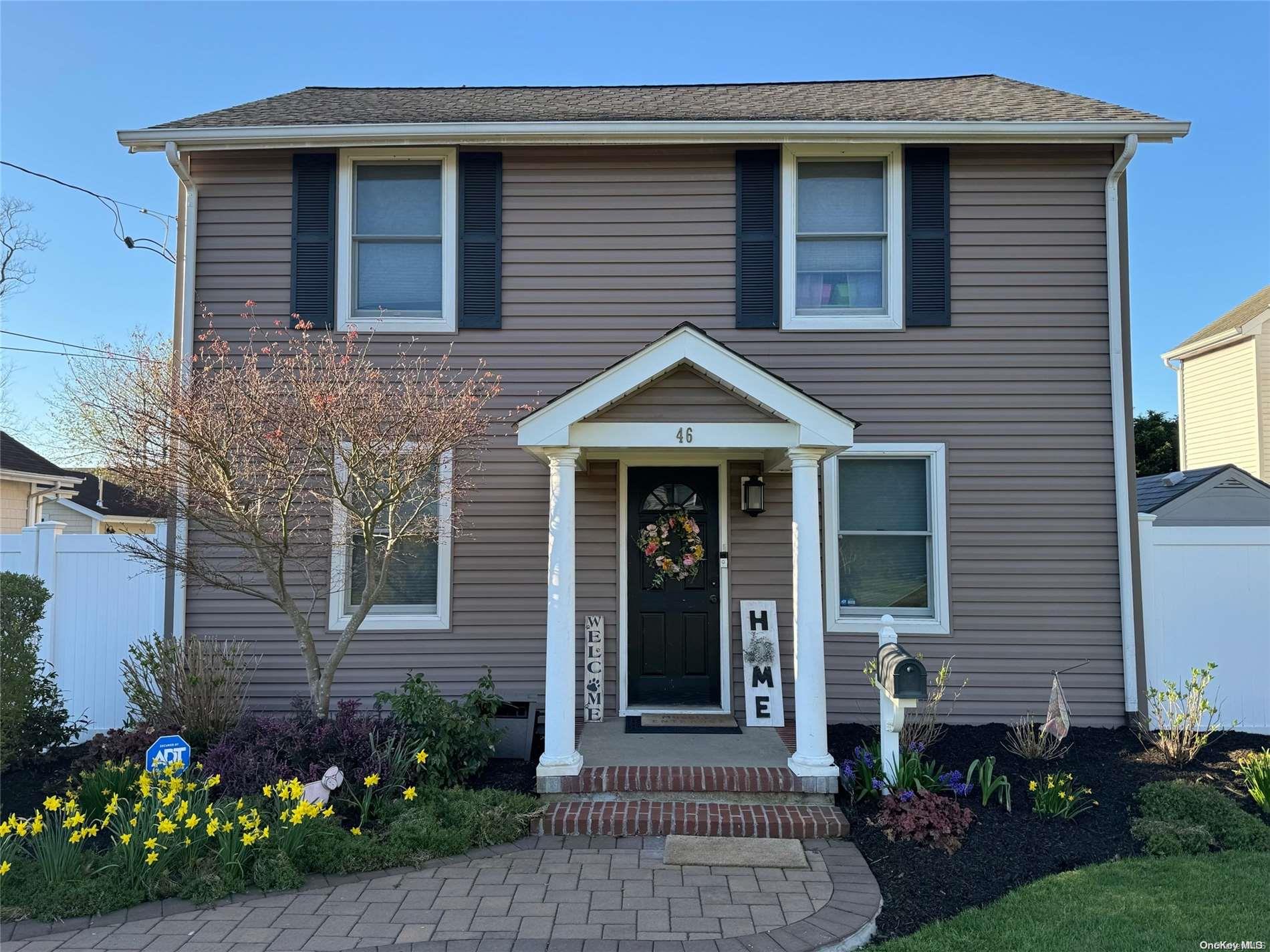 46 John Street, Sayville, NY 11782