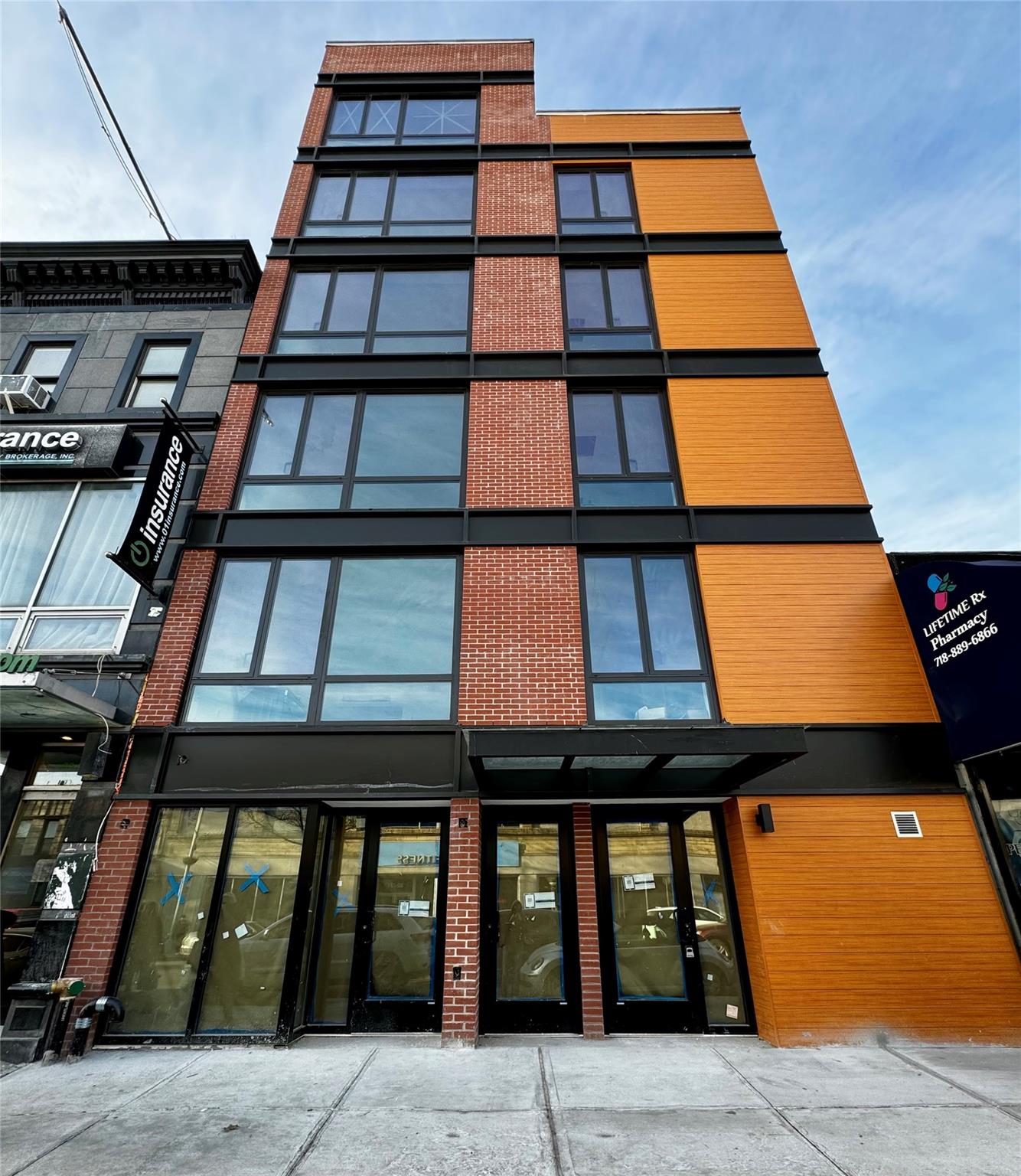 32-24 Steinway Street, Astoria, NY 11103