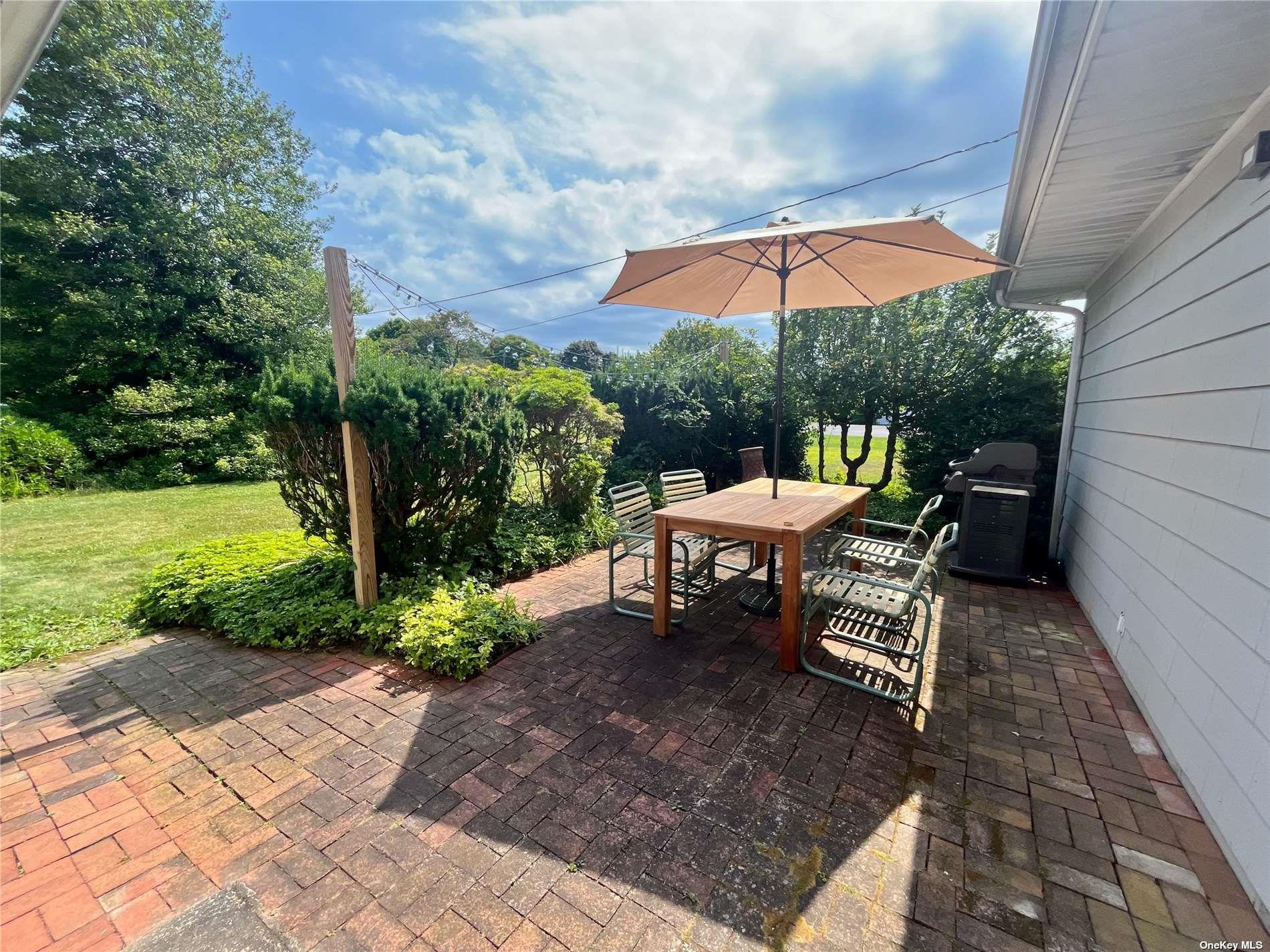 400 Hill Road, Southold, NY 11971