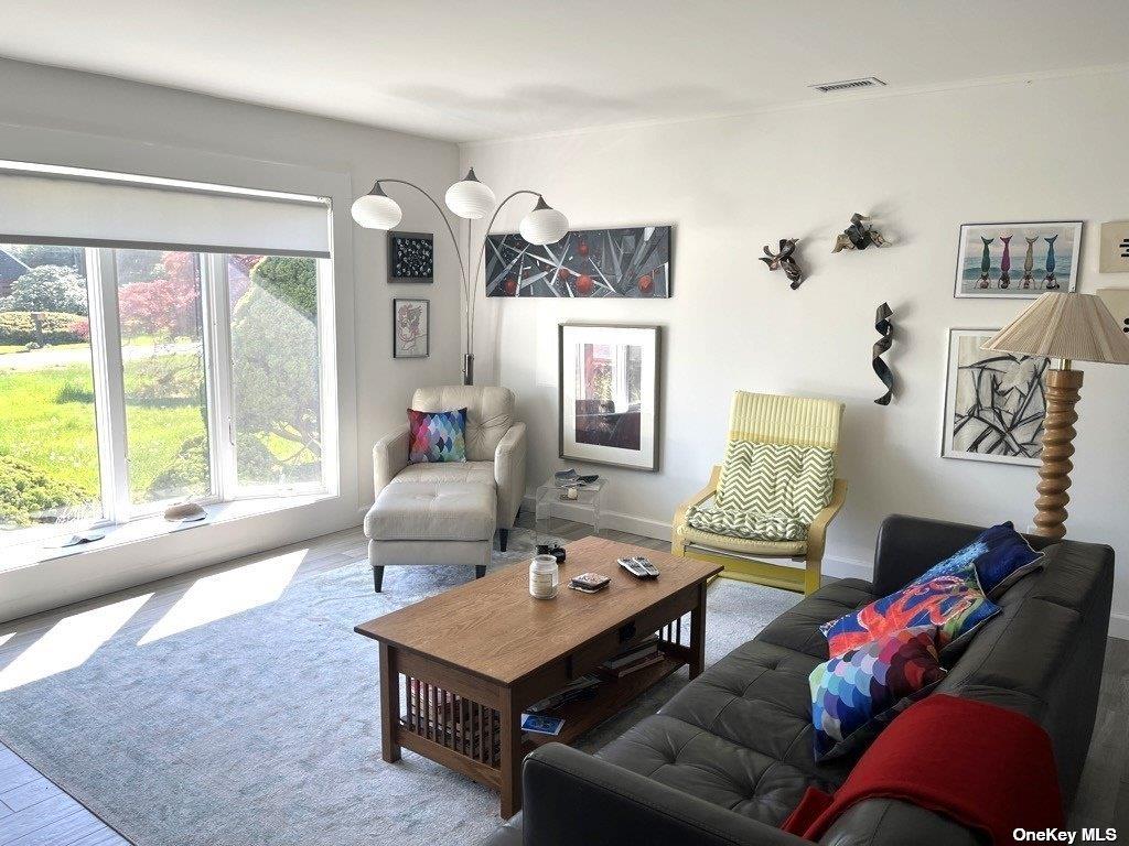 400 Hill Road, Southold, NY 11971