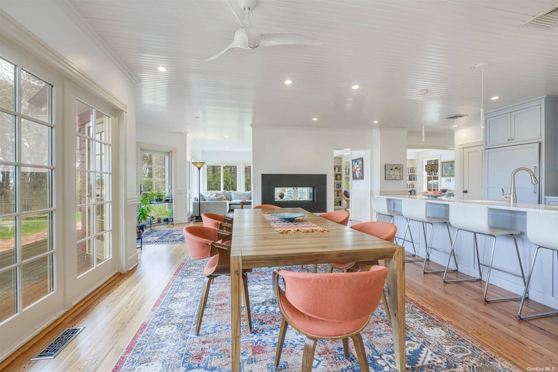 17 Huntington Lane, Flanders, NY 11901