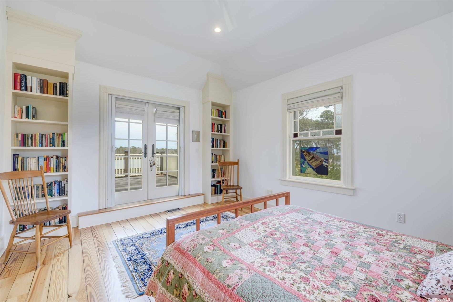 17 Huntington Lane, Flanders, NY 11901