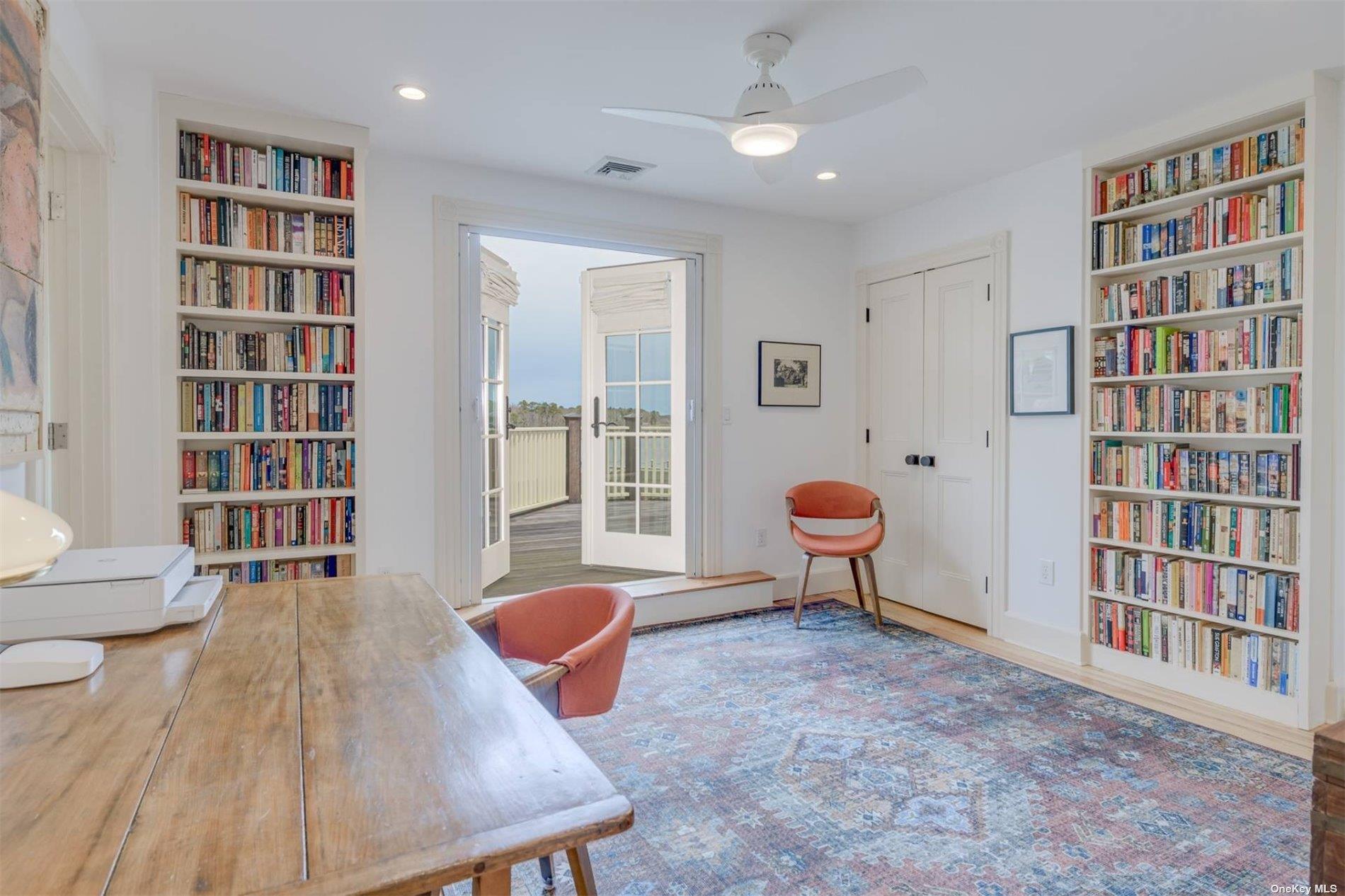 17 Huntington Lane, Flanders, NY 11901