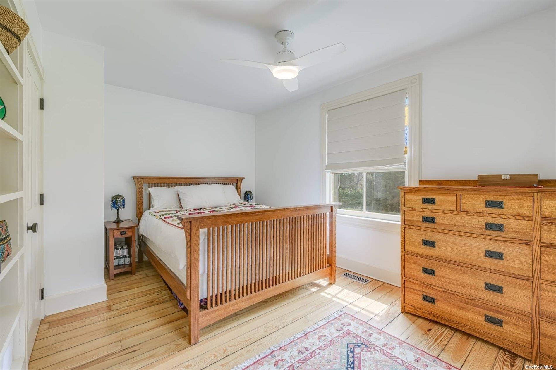 17 Huntington Lane, Flanders, NY 11901