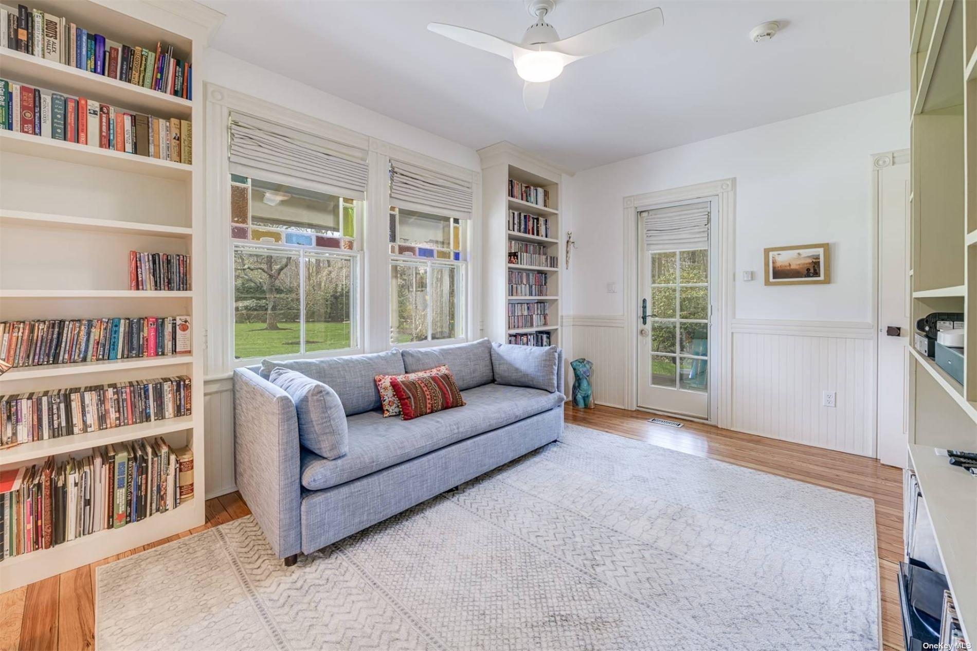 17 Huntington Lane, Flanders, NY 11901