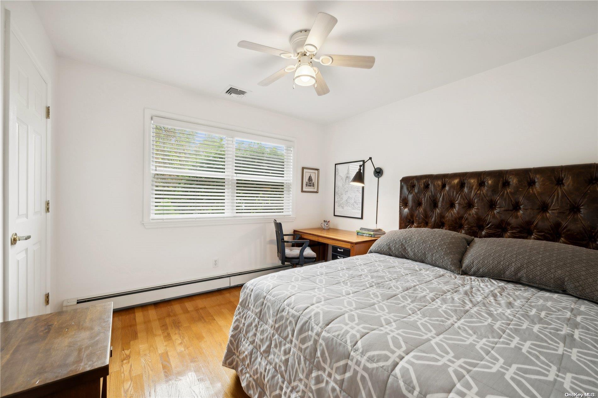 1080 Lands End Road, Orient, NY 11957