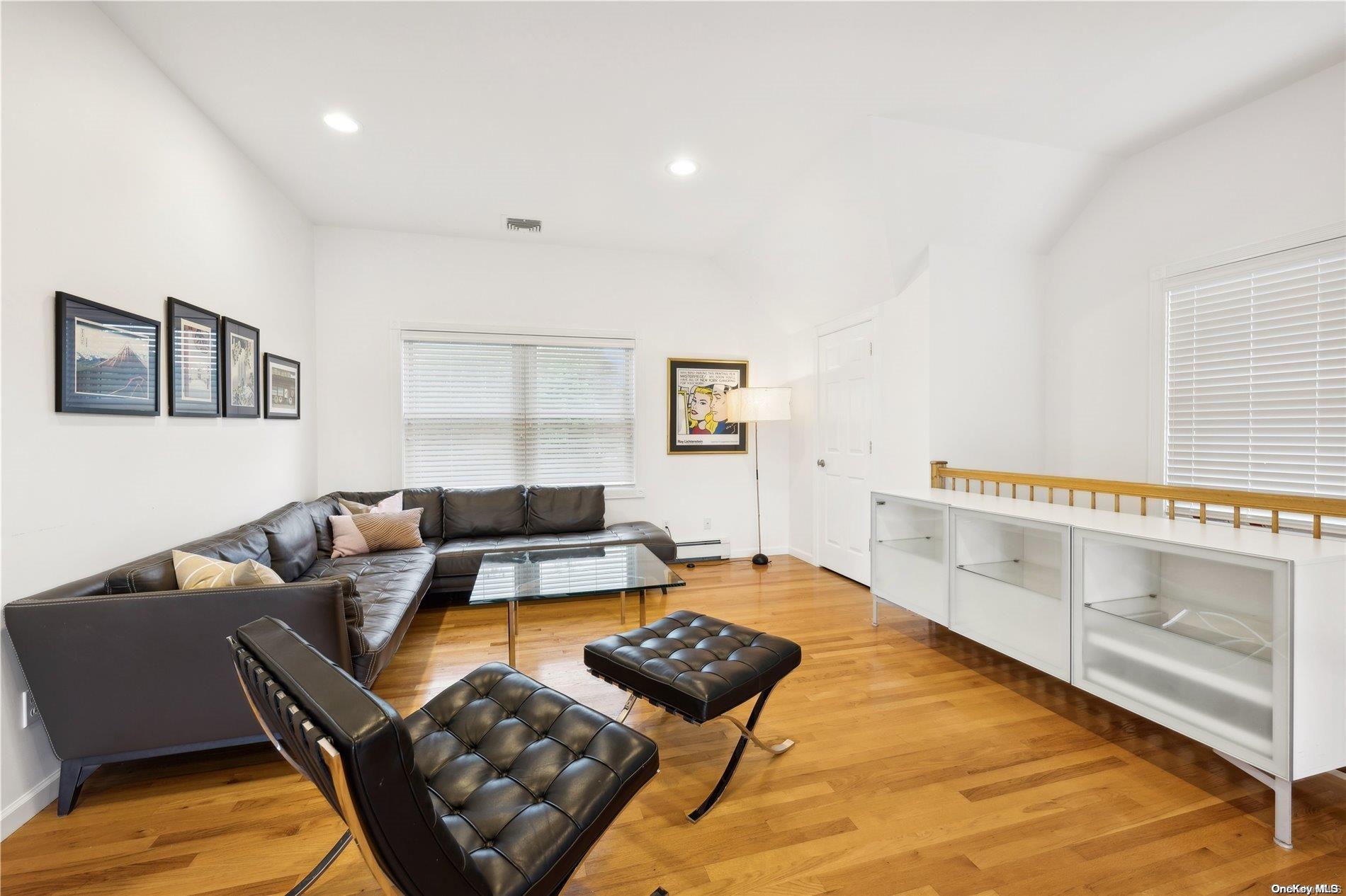 1080 Lands End Road, Orient, NY 11957