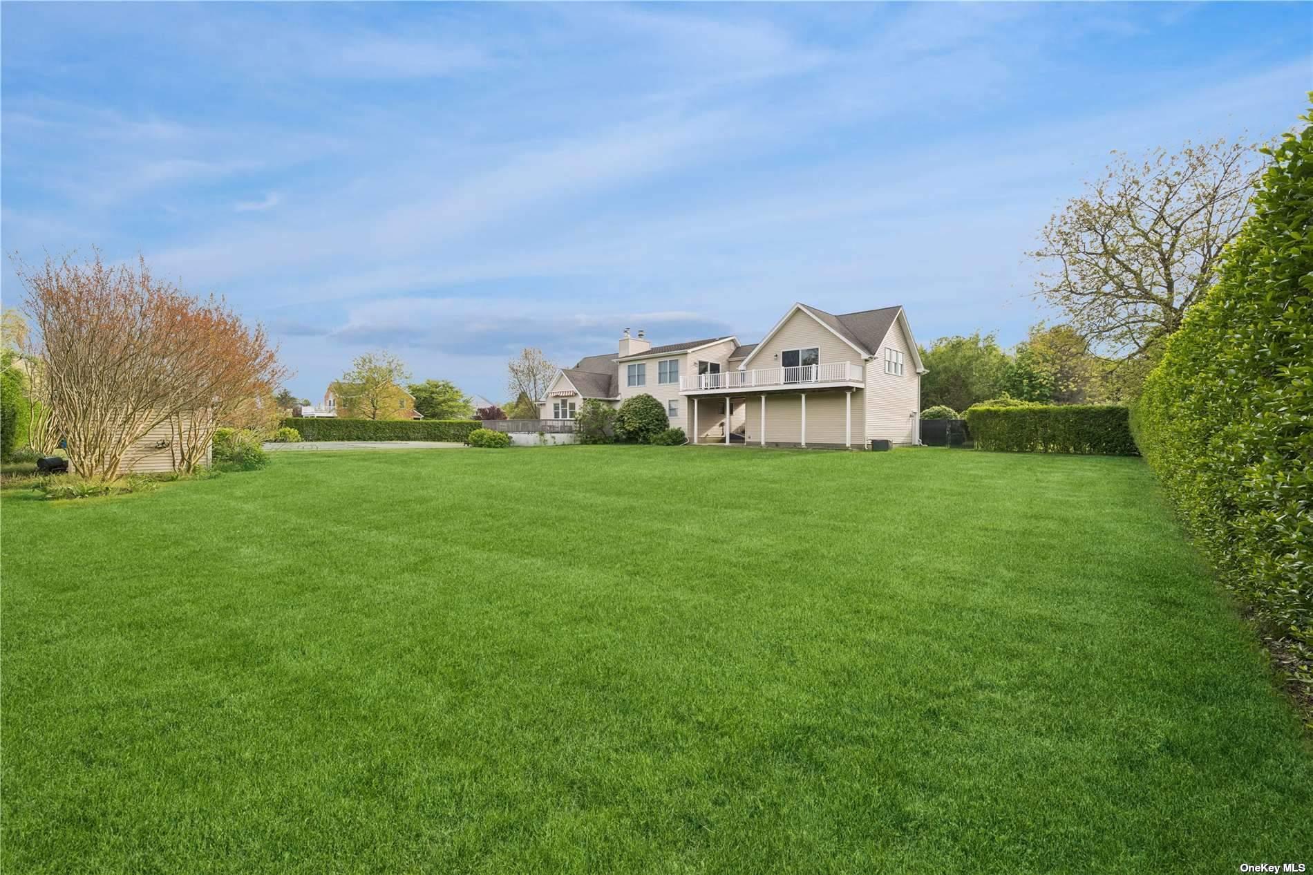 1080 Lands End Road, Orient, NY 11957