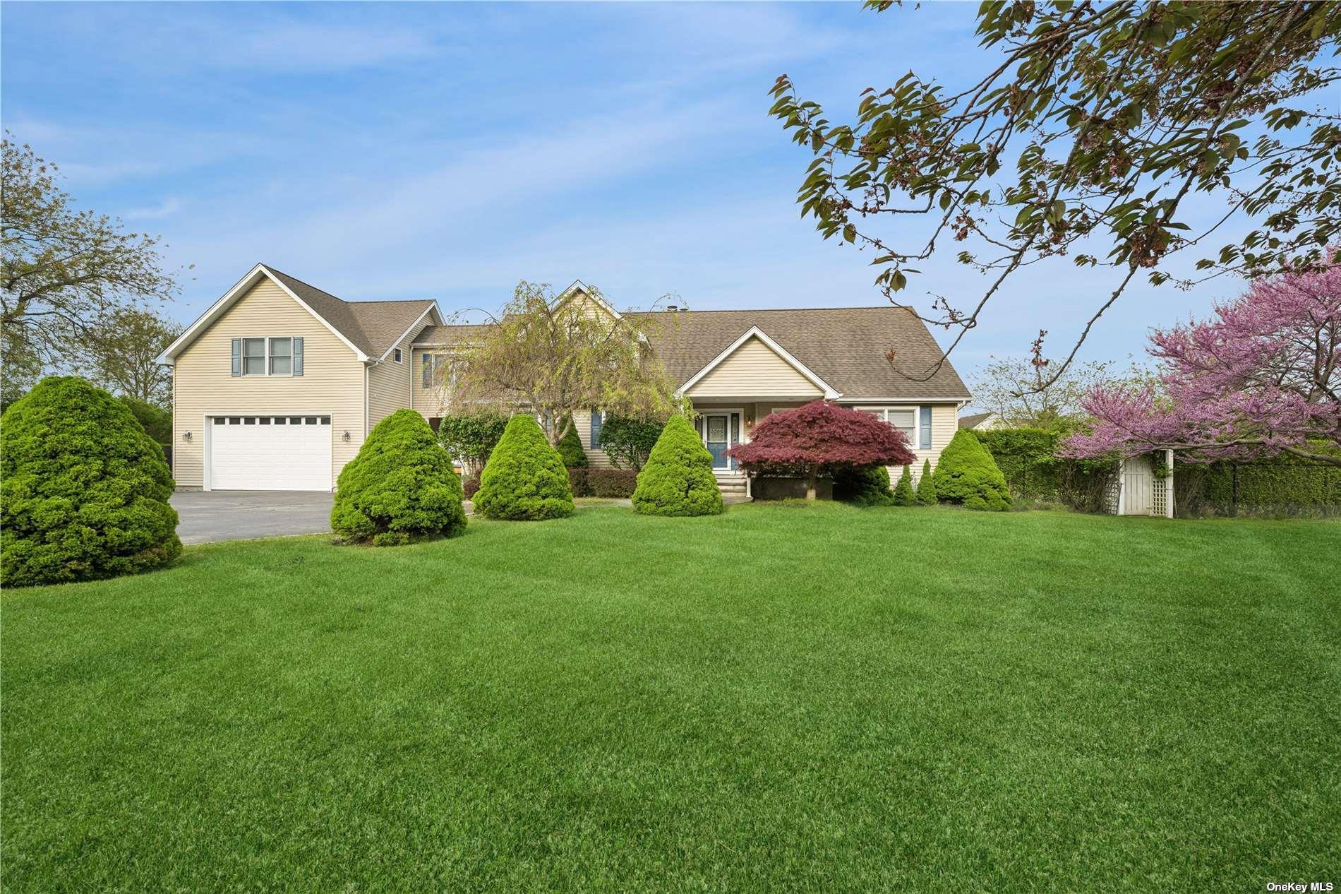 1080 Lands End Road, Orient, NY 11957