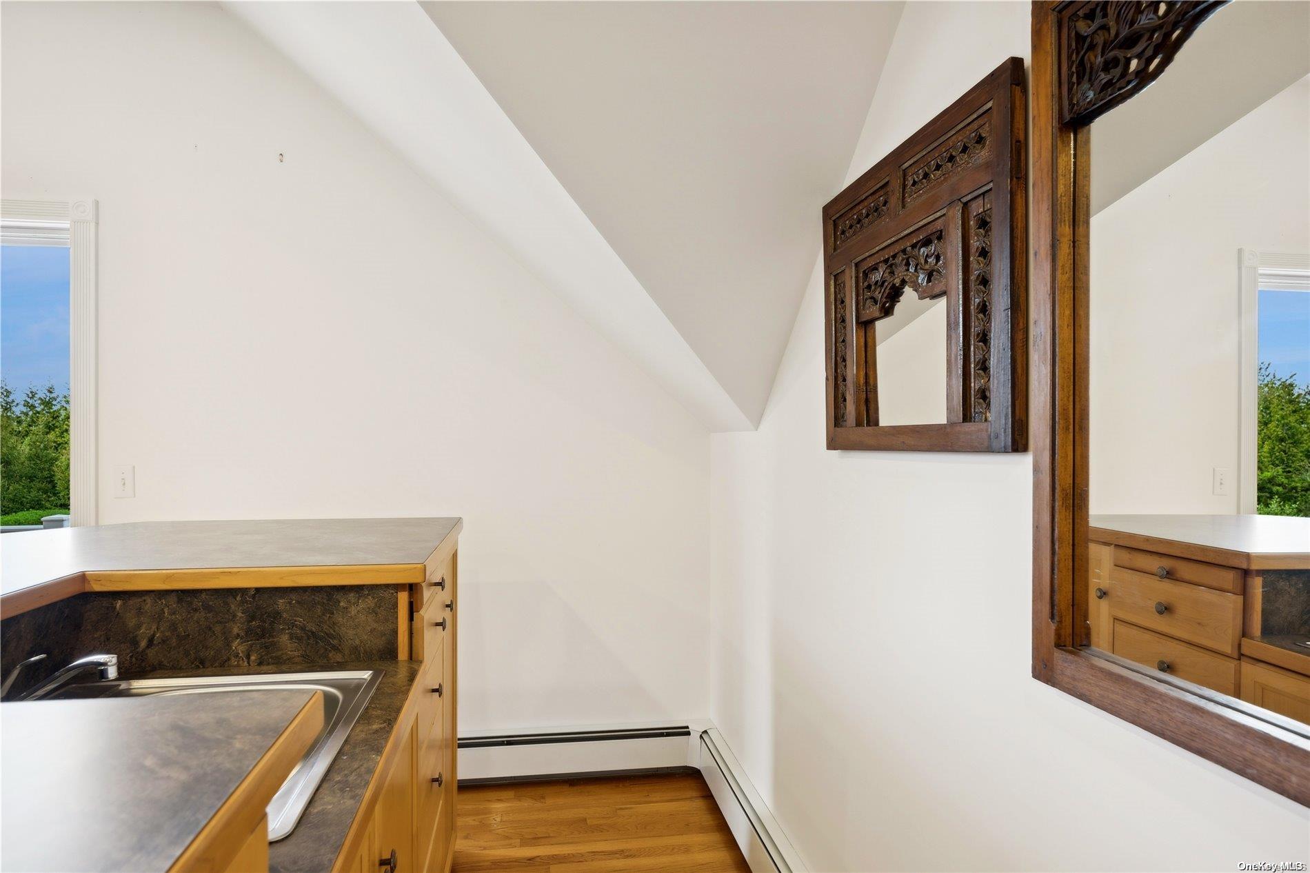 1080 Lands End Road, Orient, NY 11957