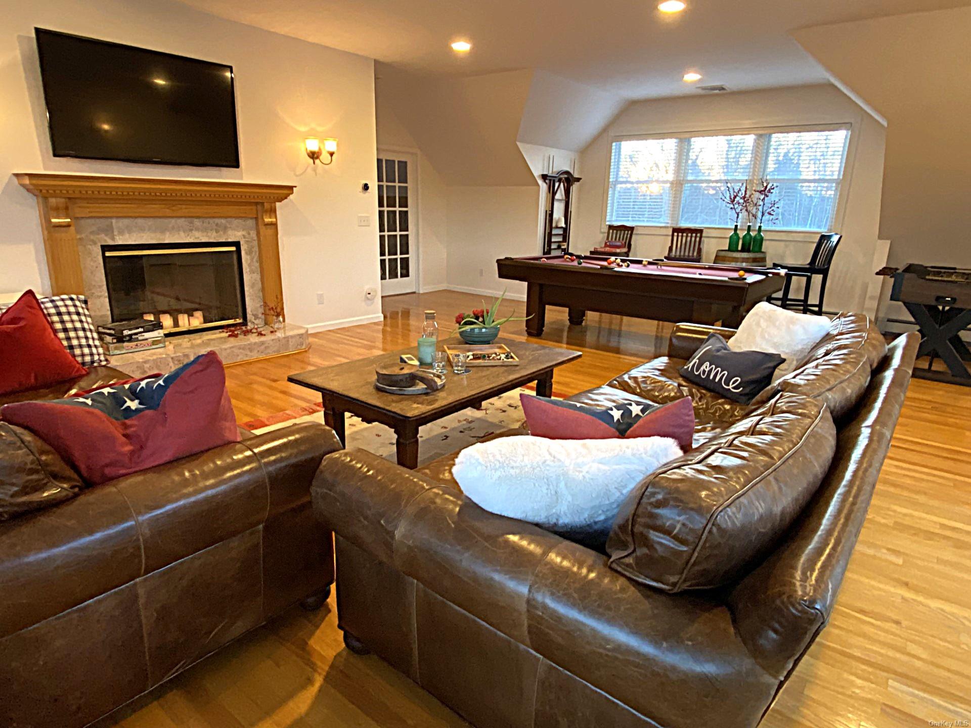 1080 Lands End Road, Orient, NY 11957