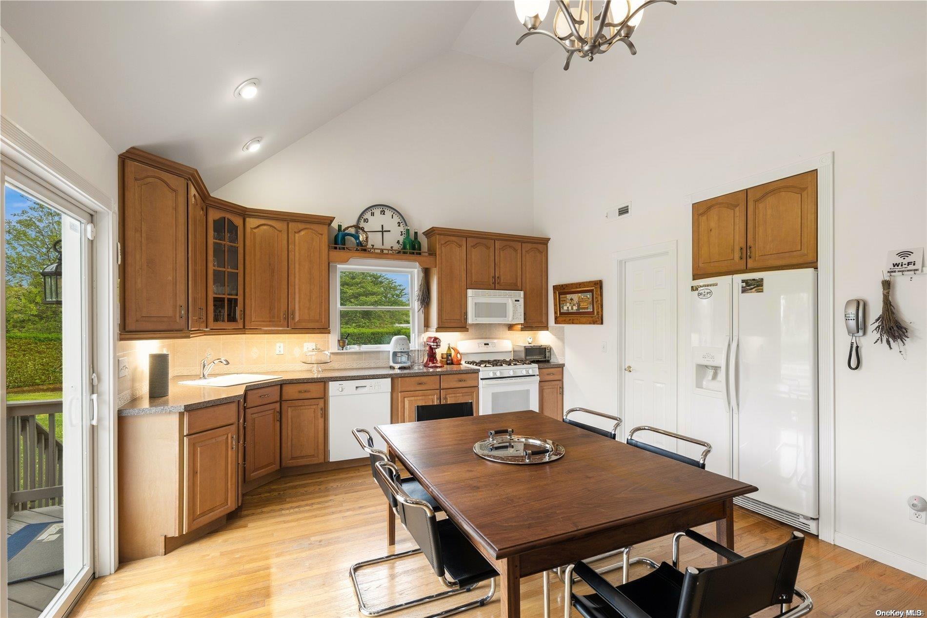 1080 Lands End Road, Orient, NY 11957