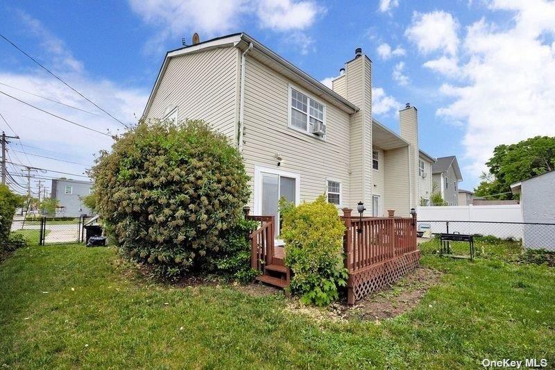 216 Swalm Street # A, Westbury, NY 11590