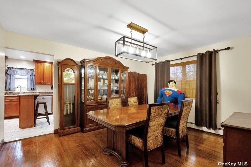 216 Swalm Street # A, Westbury, NY 11590