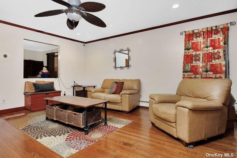 216 Swalm Street # A, Westbury, NY 11590