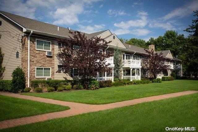 666 Veterans Highway # 2-1F, Hauppauge, NY 11788