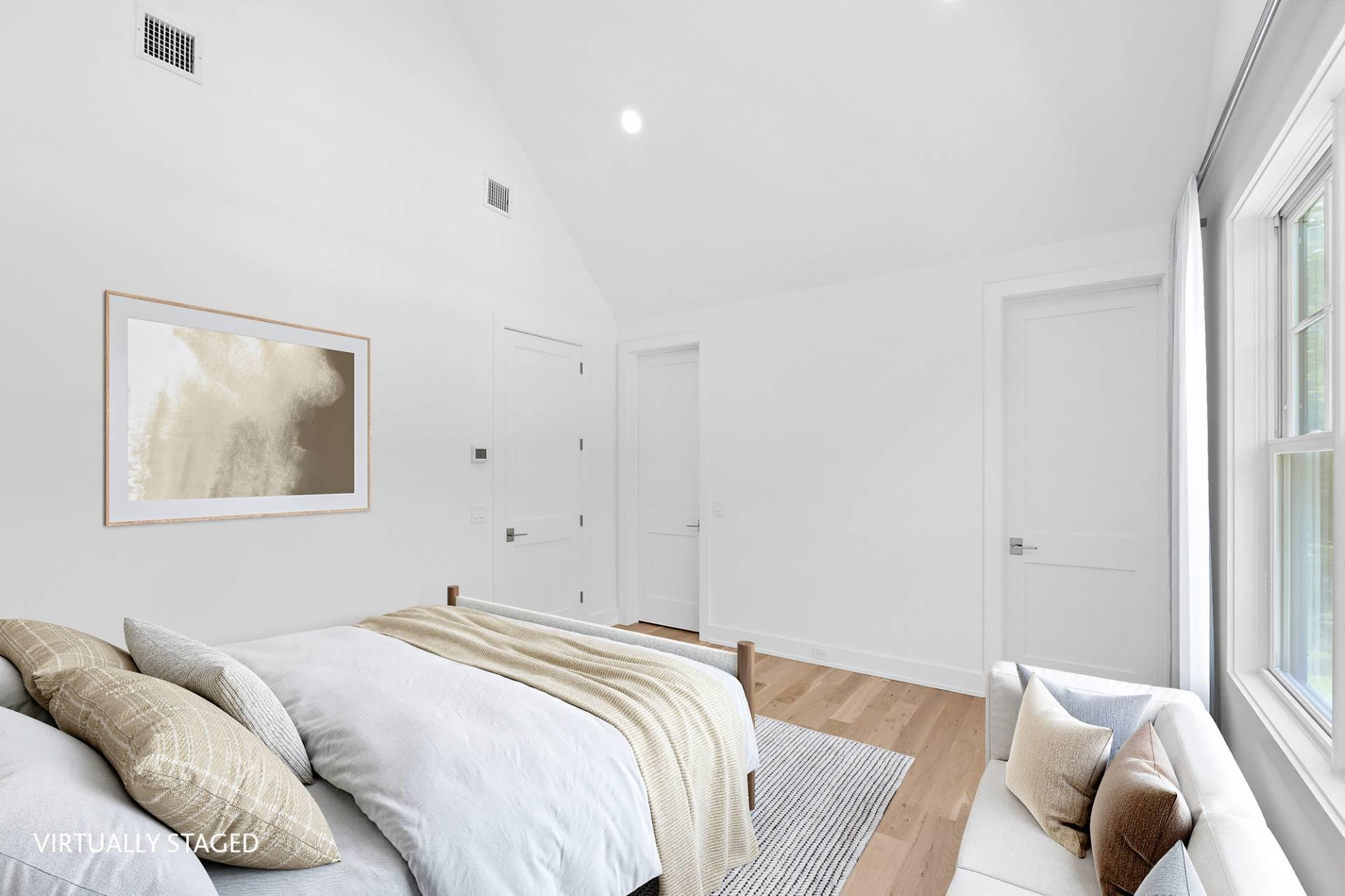 5 White Oak Lane, Southampton, NY 11968