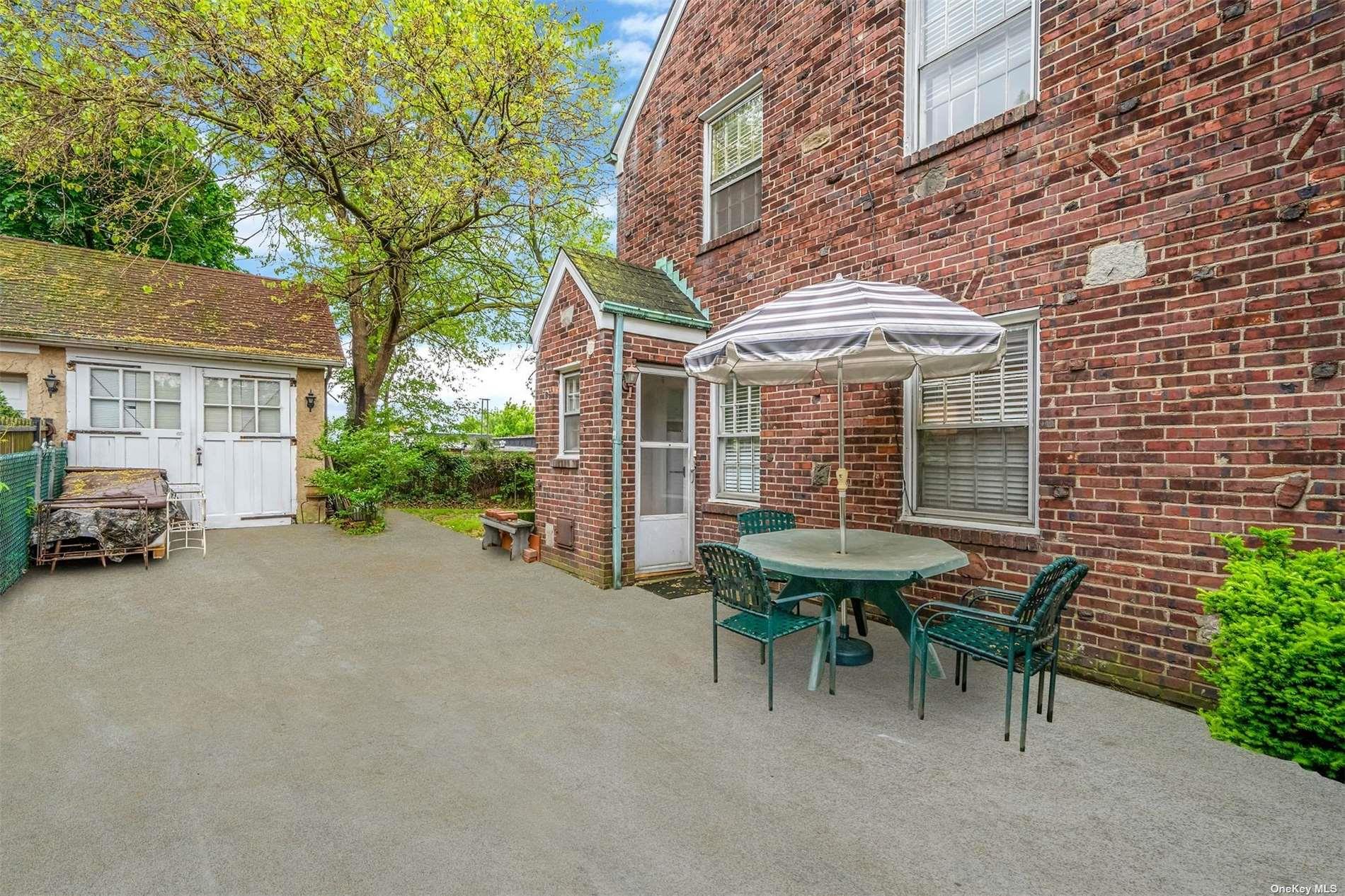 60-14 60th Avenue, Maspeth, NY 11378