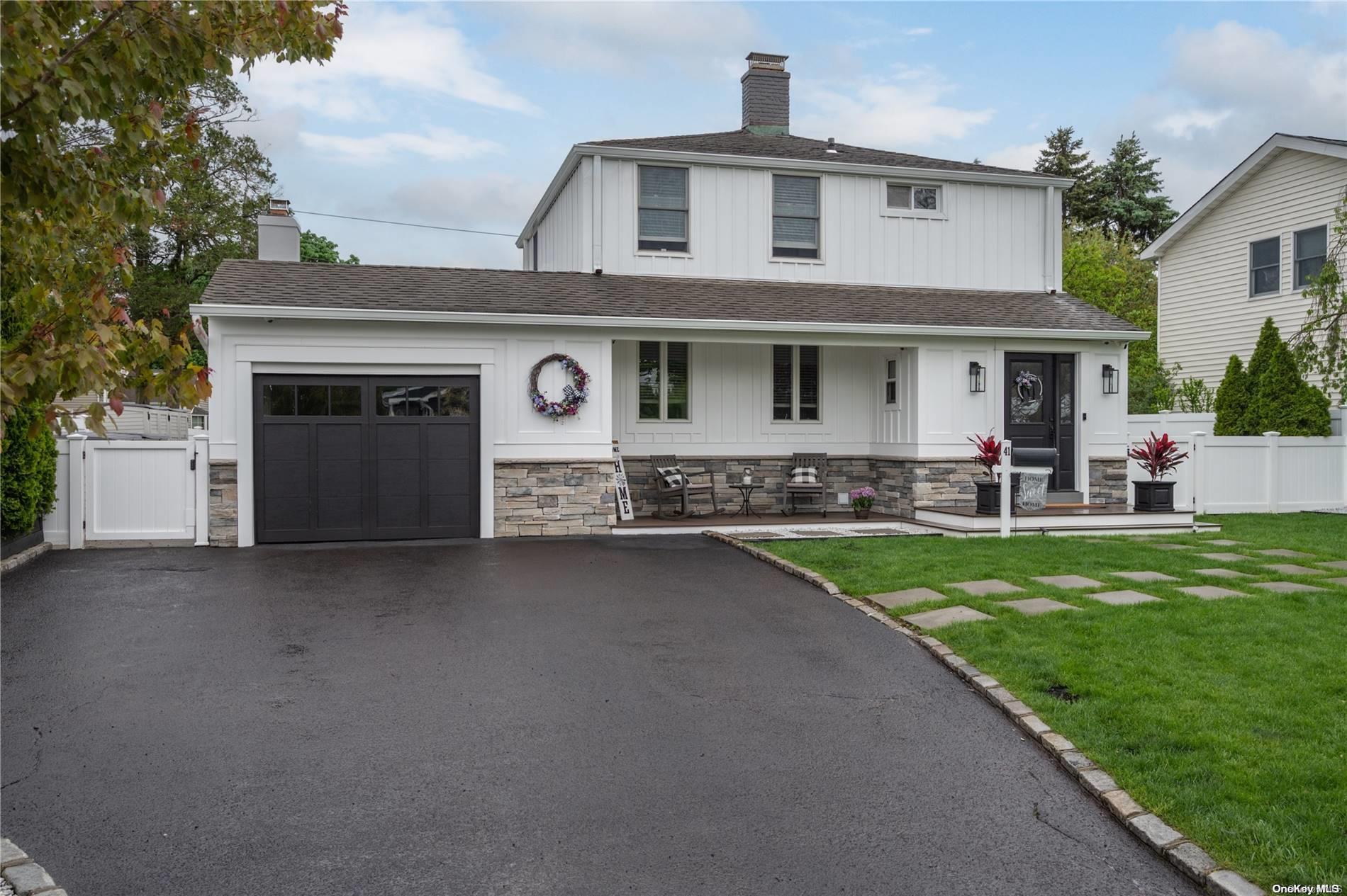 41 Titus Avenue, Carle Place, NY 11514