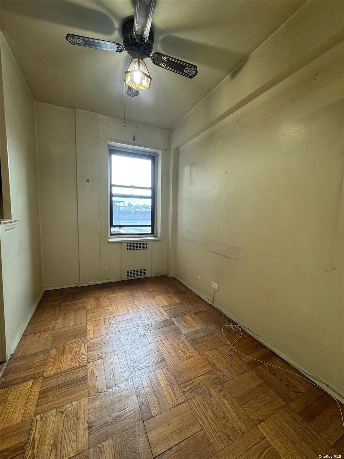 67-76 Booth Street # 1G, Forest Hills, NY 11375