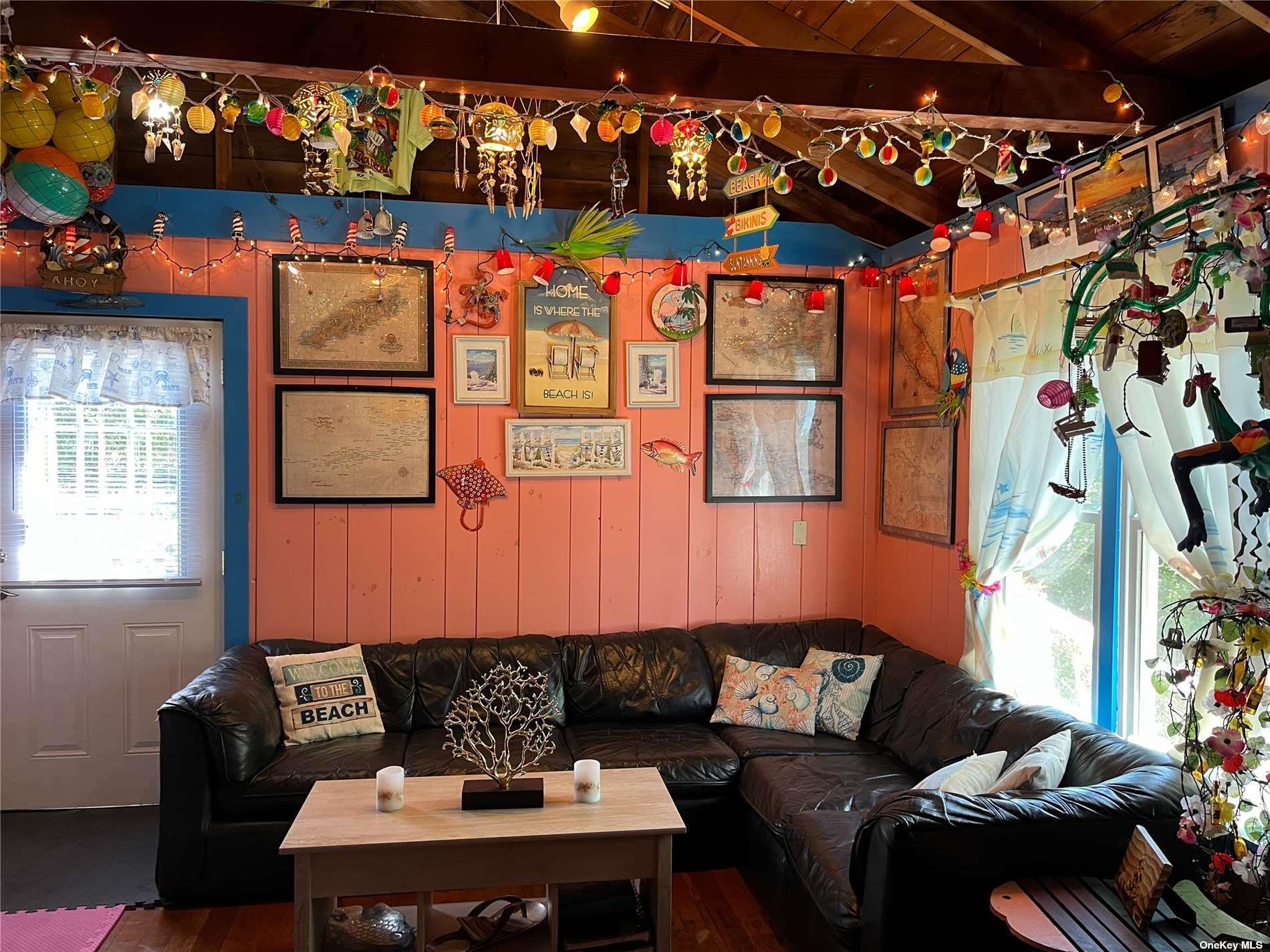 4 Surfview Walk, Seaview, NY 11770