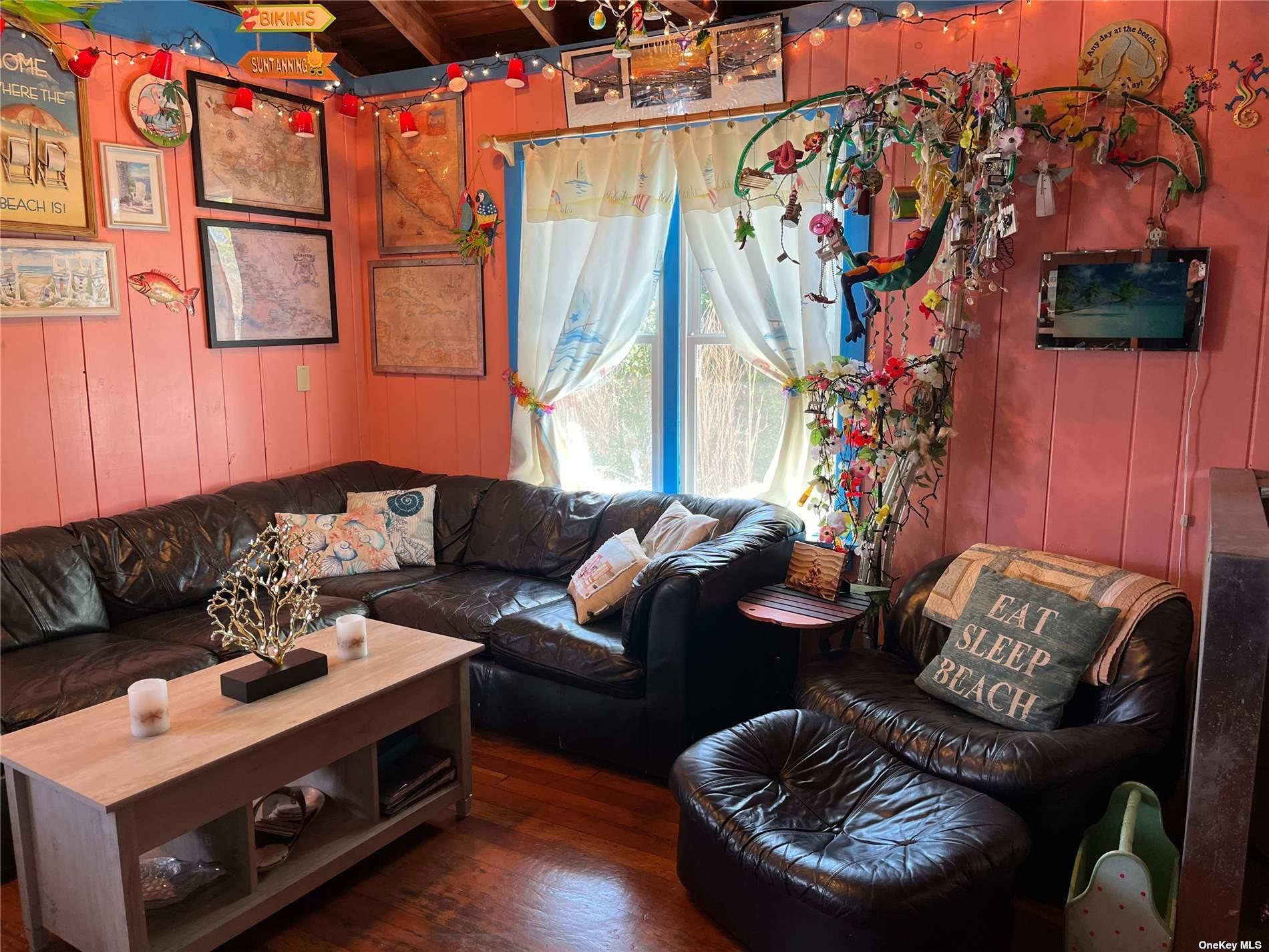 4 Surfview Walk, Seaview, NY 11770