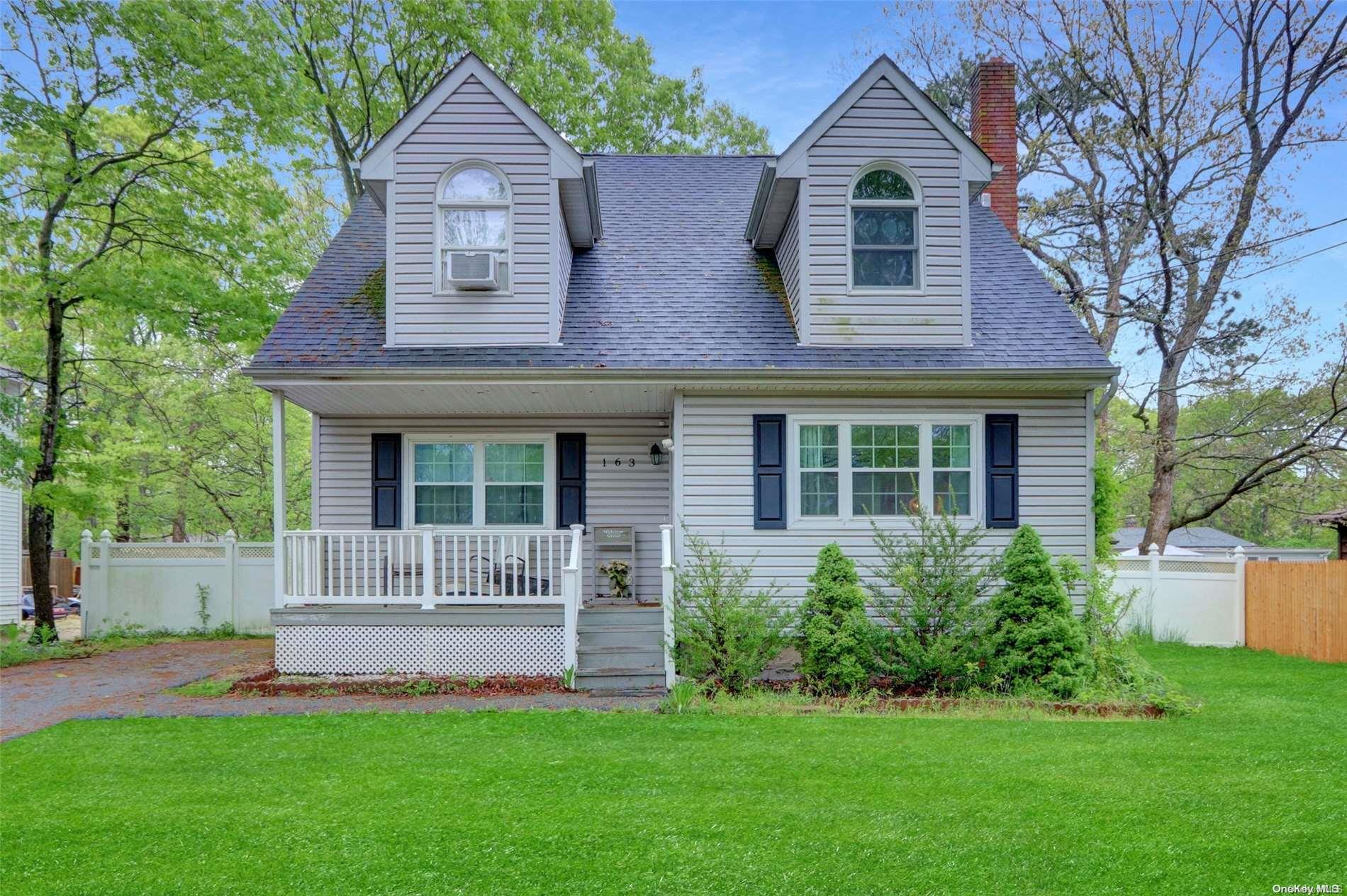 163 Hounslow Road, Shirley, NY 11967