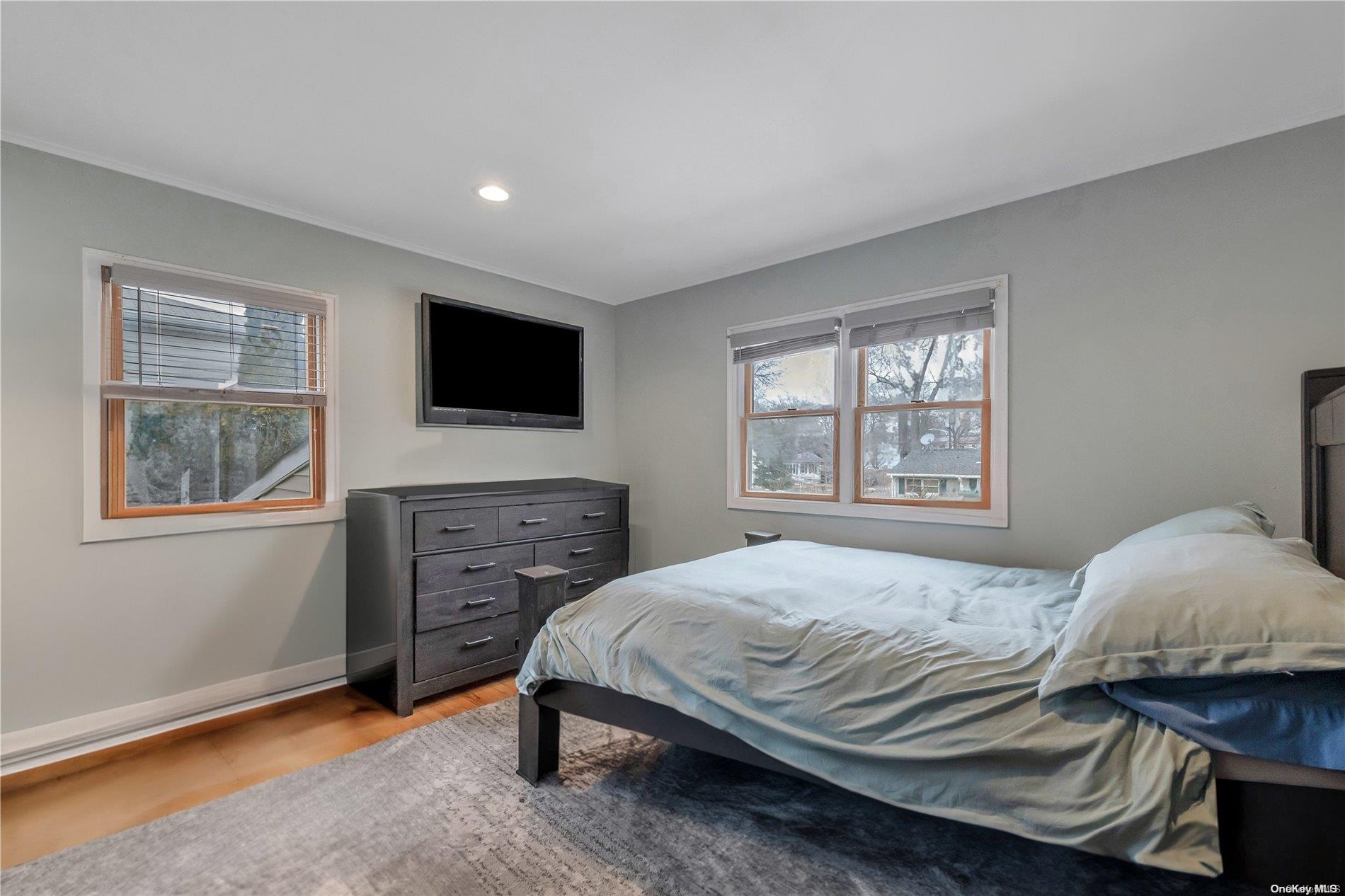 8 New Road, Ronkonkoma, NY 11779