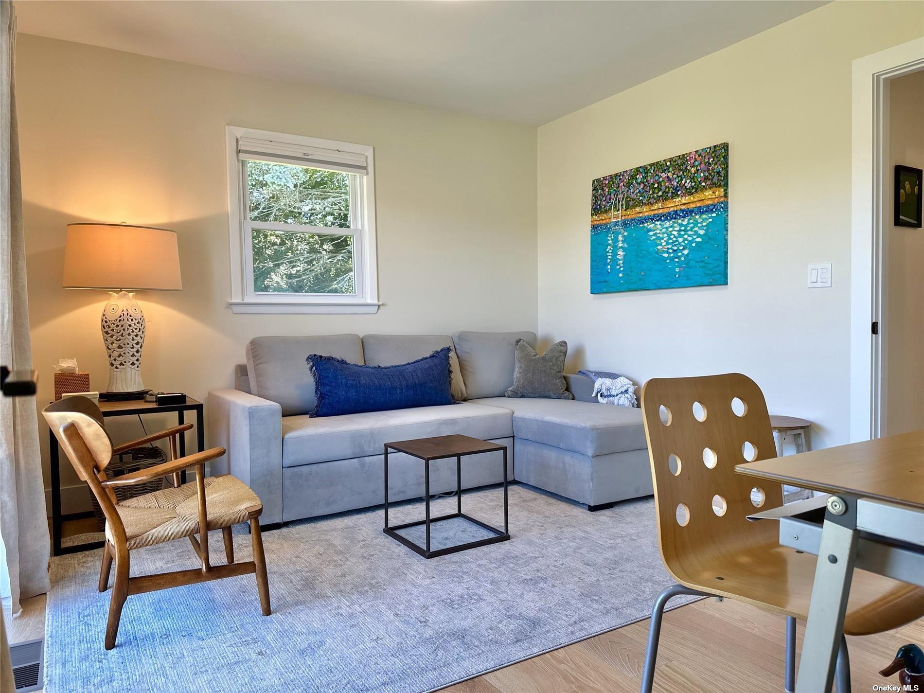 1100 Alvahs Lane, Cutchogue, NY 11935