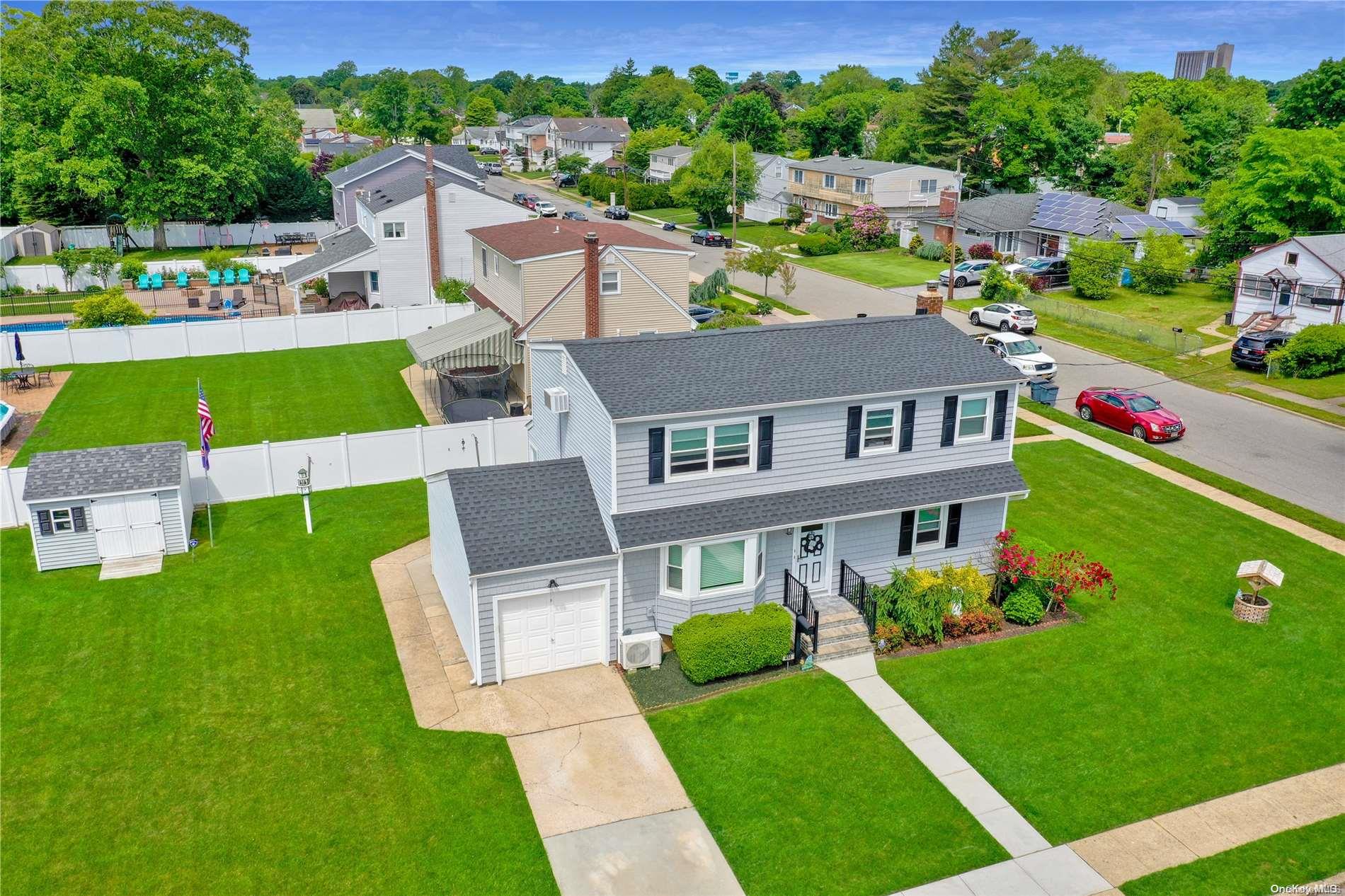 450 Hilda Street, East Meadow, NY 11554