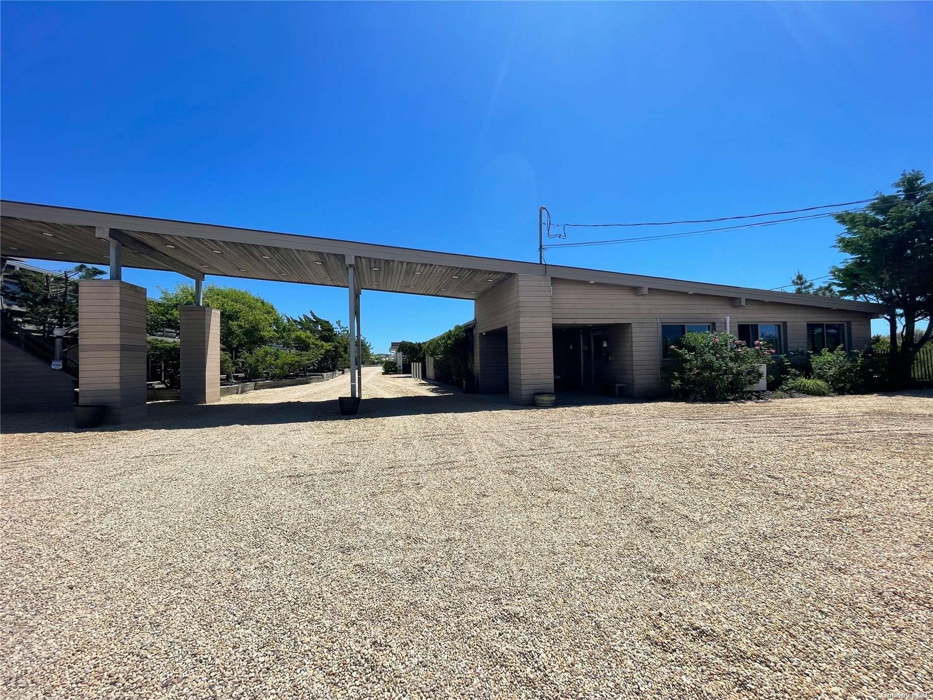 2136 Montauk Highway # 107, Amagansett, NY 11930