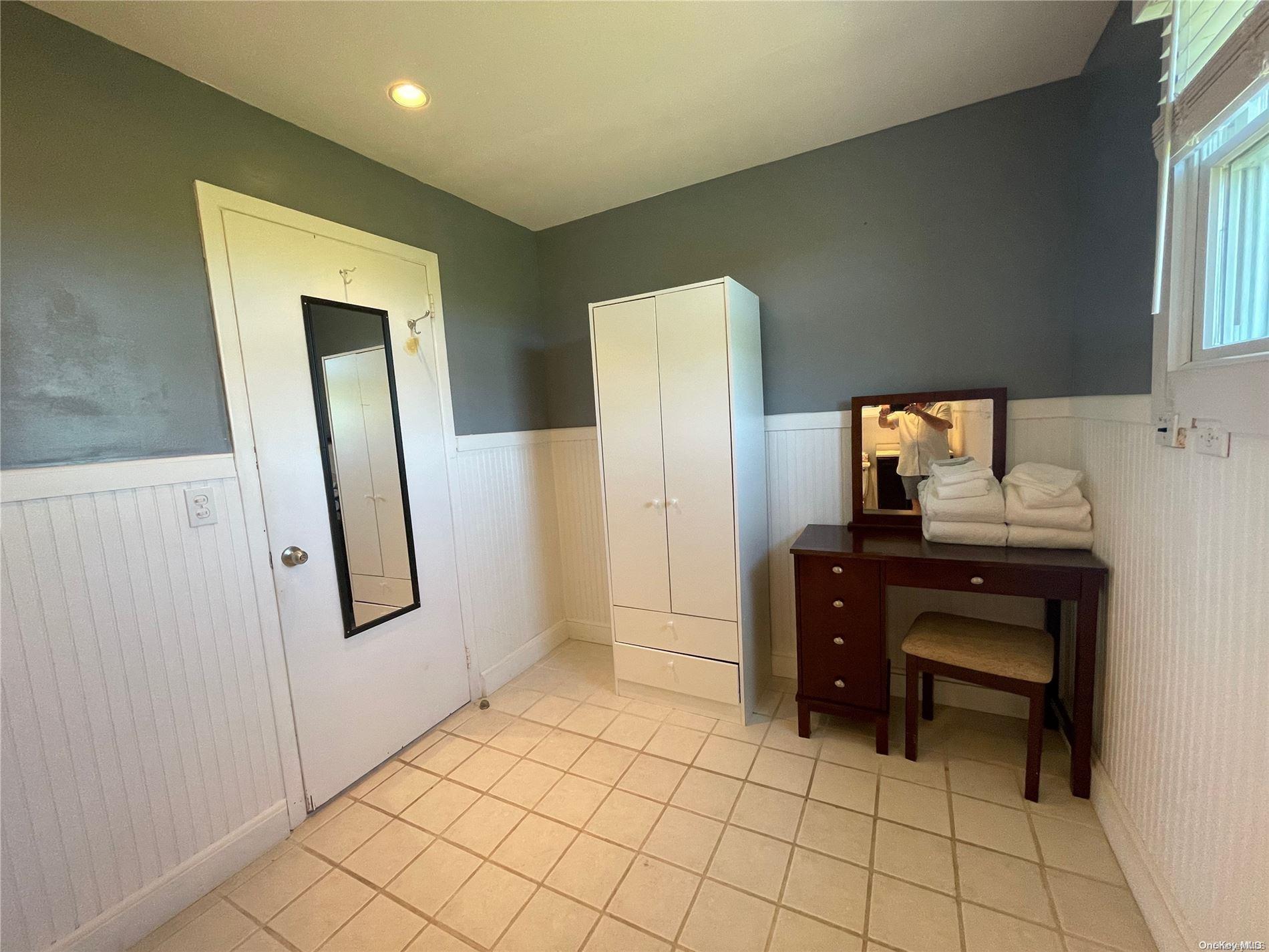 2136 Montauk Highway # 107, Amagansett, NY 11930