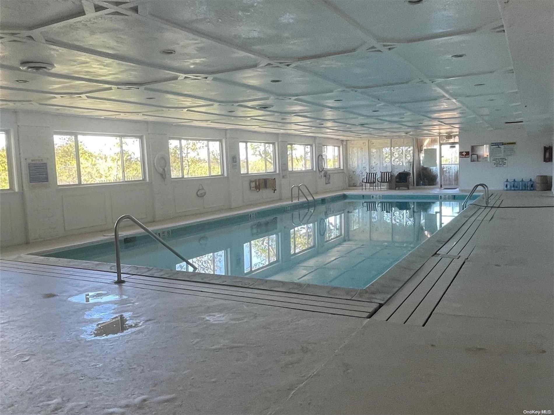 2136 Montauk Highway # 107, Amagansett, NY 11930