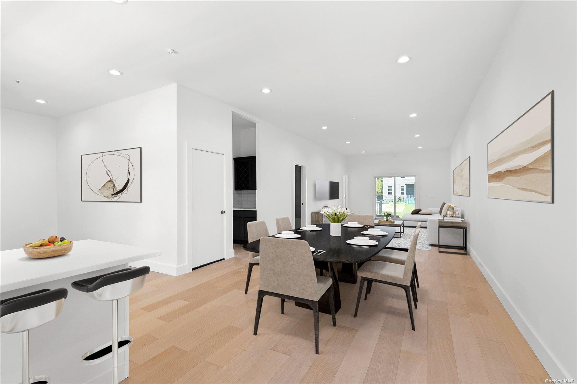 21 Montauk Hwy #10 # 10, Westhampton, NY 11977