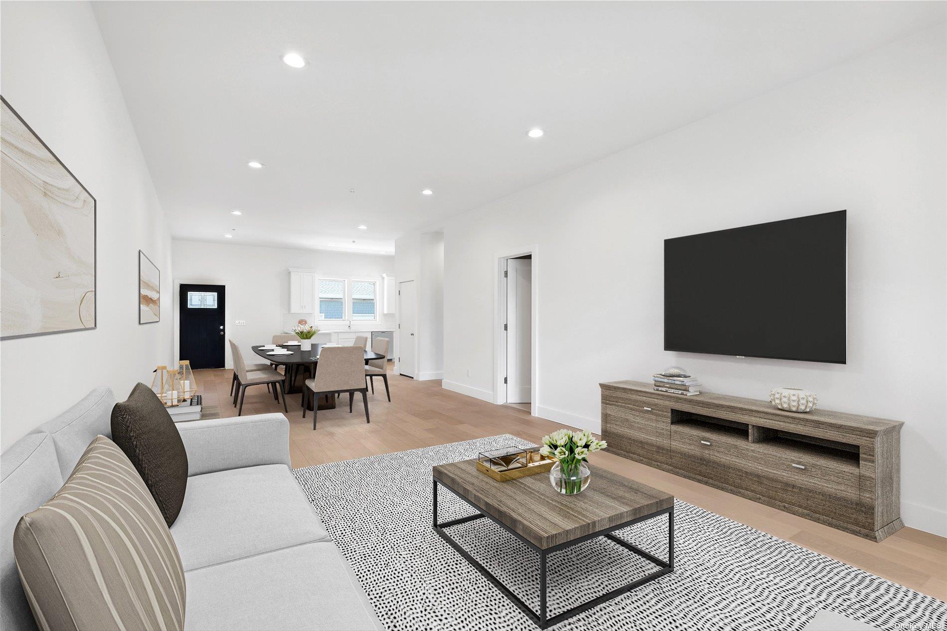 21 Montauk Hwy #10 # 10, Westhampton, NY 11977