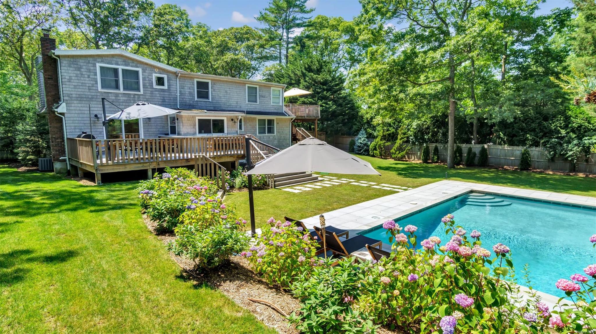 18 Bay View Road, Southampton, NY 11968