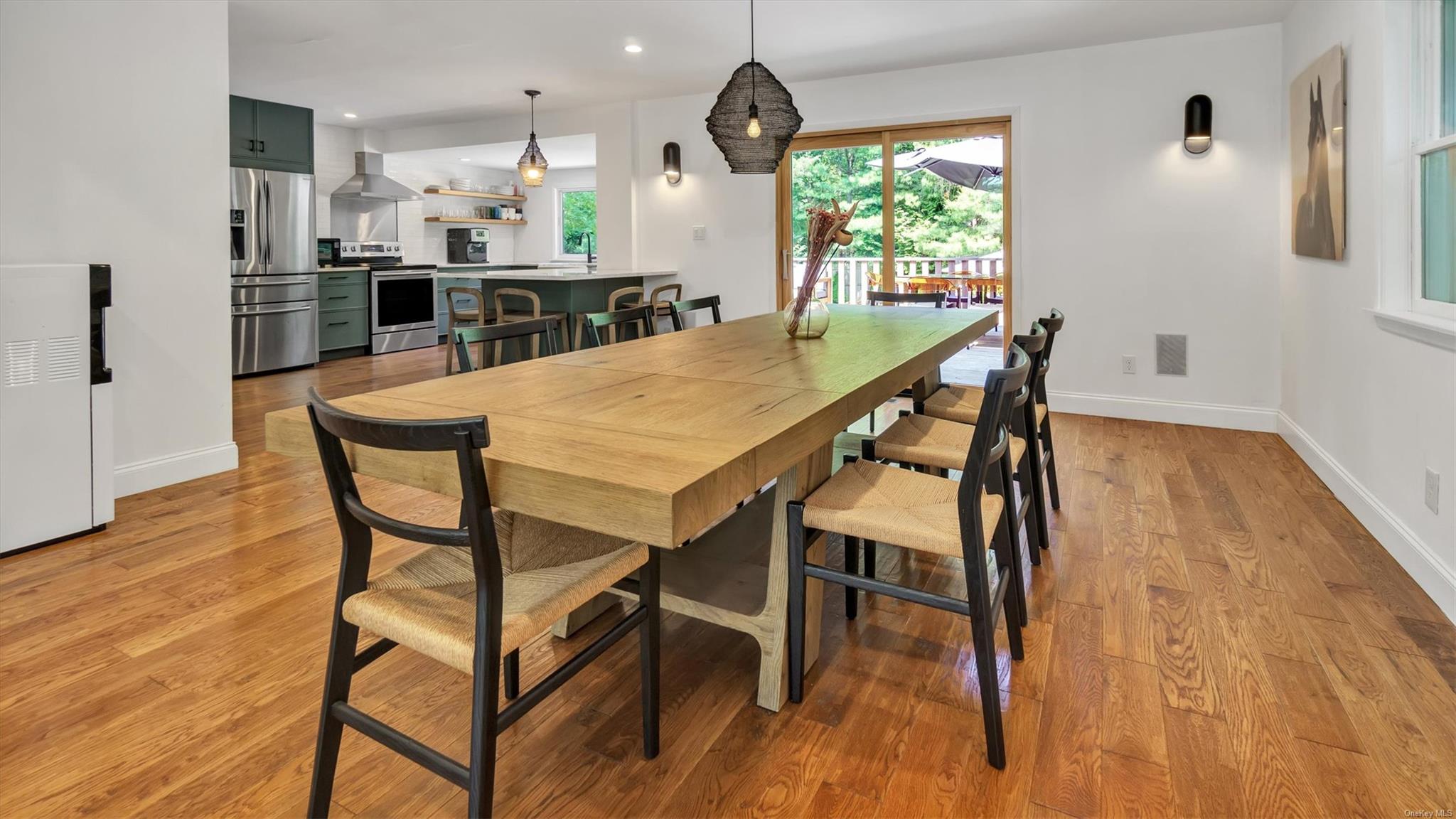 18 Bay View Road, Southampton, NY 11968