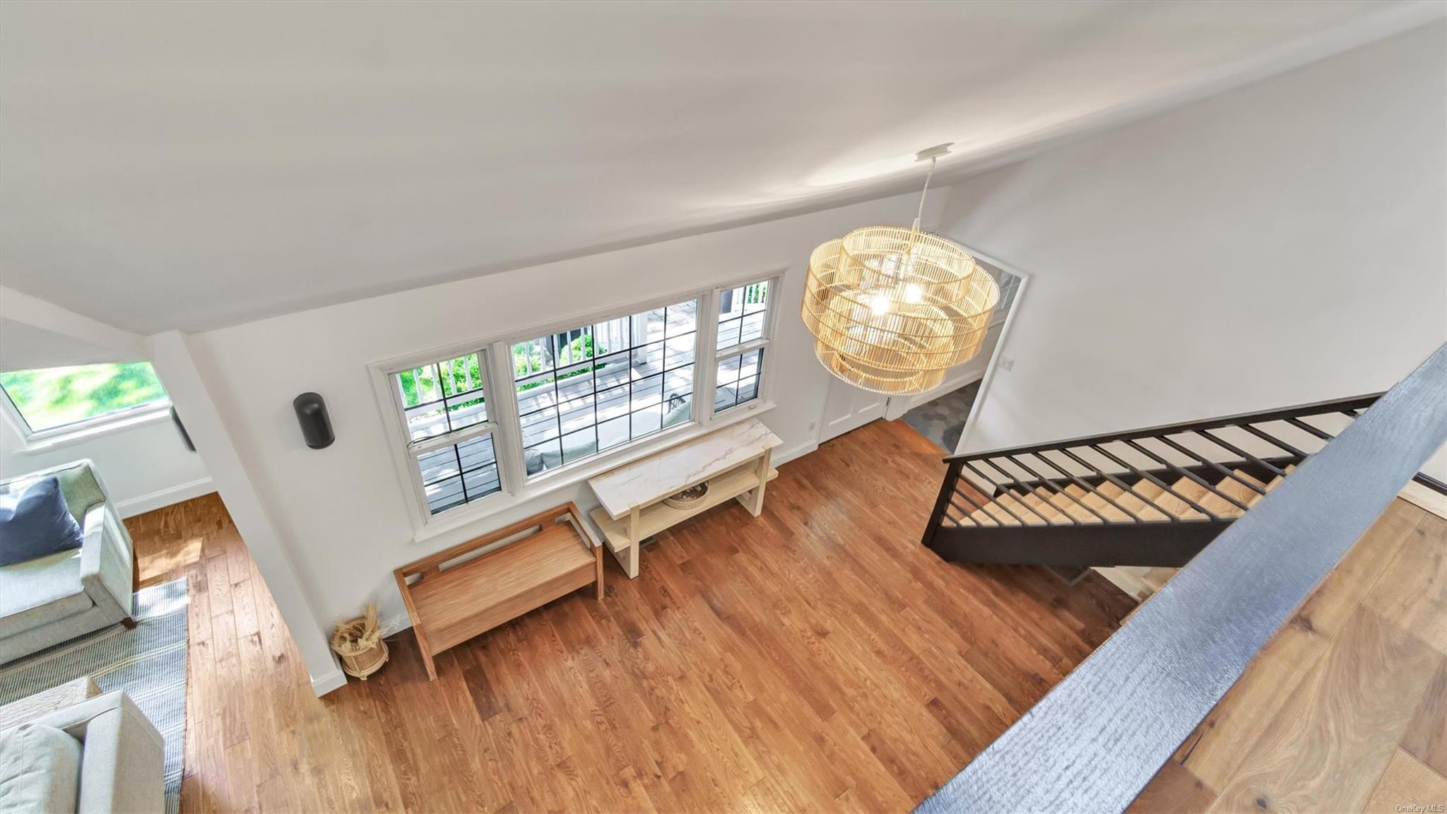 18 Bay View Road, Southampton, NY 11968