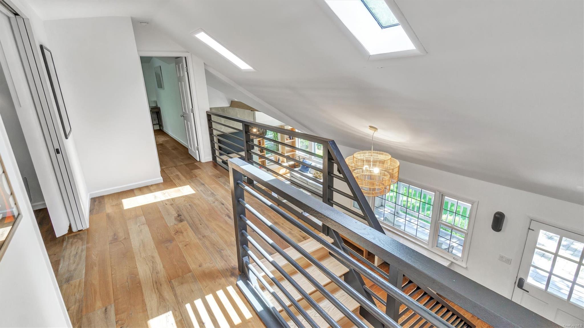 18 Bay View Road, Southampton, NY 11968