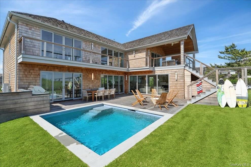 451 Dune Road, Westhampton Beach, NY 11978