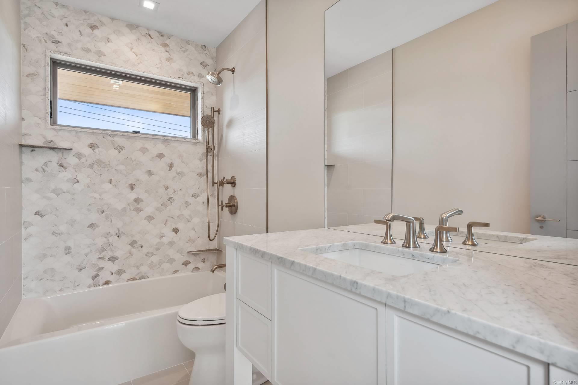 451 Dune Road, Westhampton Beach, NY 11978