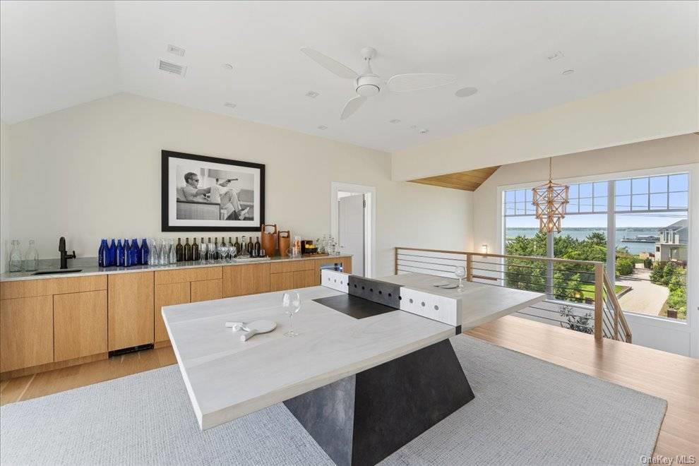 451 Dune Road, Westhampton Beach, NY 11978